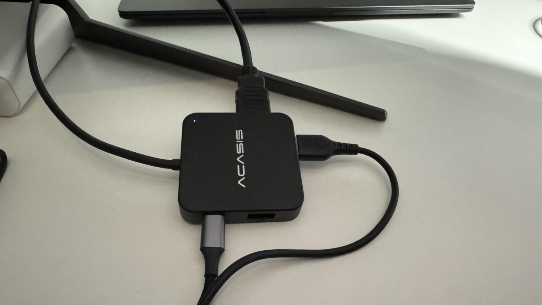 USB C Hub Long Cable 4FT 10Gbps, Multiport Adapter with 4K 60Hz HDMI, 100W Power Delivery, 3 USB A3.1+1 USB-C 3.1 Data Port, USB c to HDMI Adapter for MacBook, Dell, Lenovo, Surface, iPad PRO Customer Review USB C Hub Long Cable 4FT 10Gbps, Multiport Adapter with 4K 60Hz HDMI, 100W Power Delivery, 3 USB A3.1+1 USB-C 3.1 Data Port, USB c to HDMI Adapter for MacBook, Dell, Lenovo, Surface, iPad PRO - Customer Photo 1