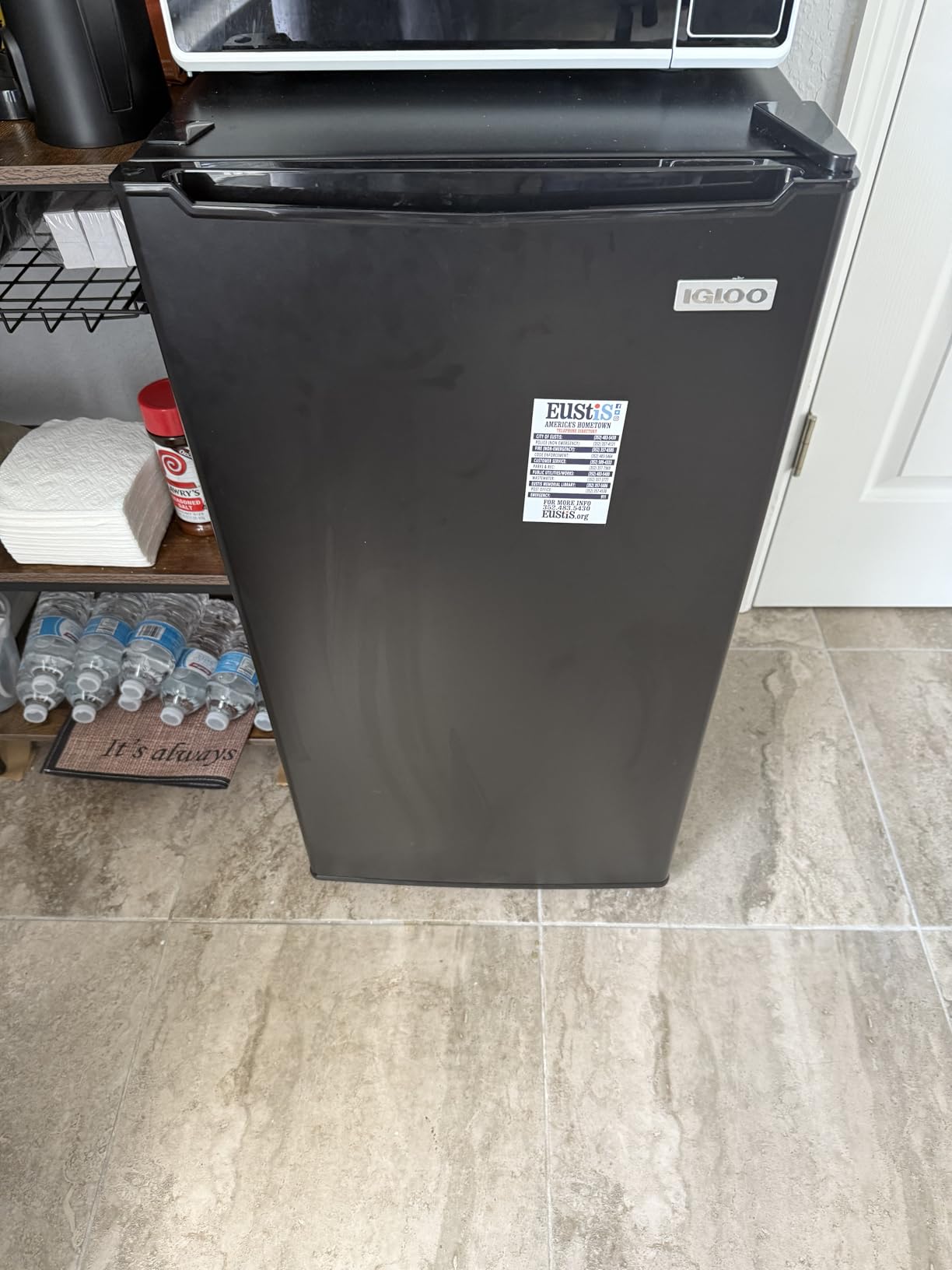 Igloo 3.2 Cu.Ft. Mini Fridge with Freezer - Single Door Compact Refrigerator with Glass Shelves for Homes, Dorms & Offices customer photo 1