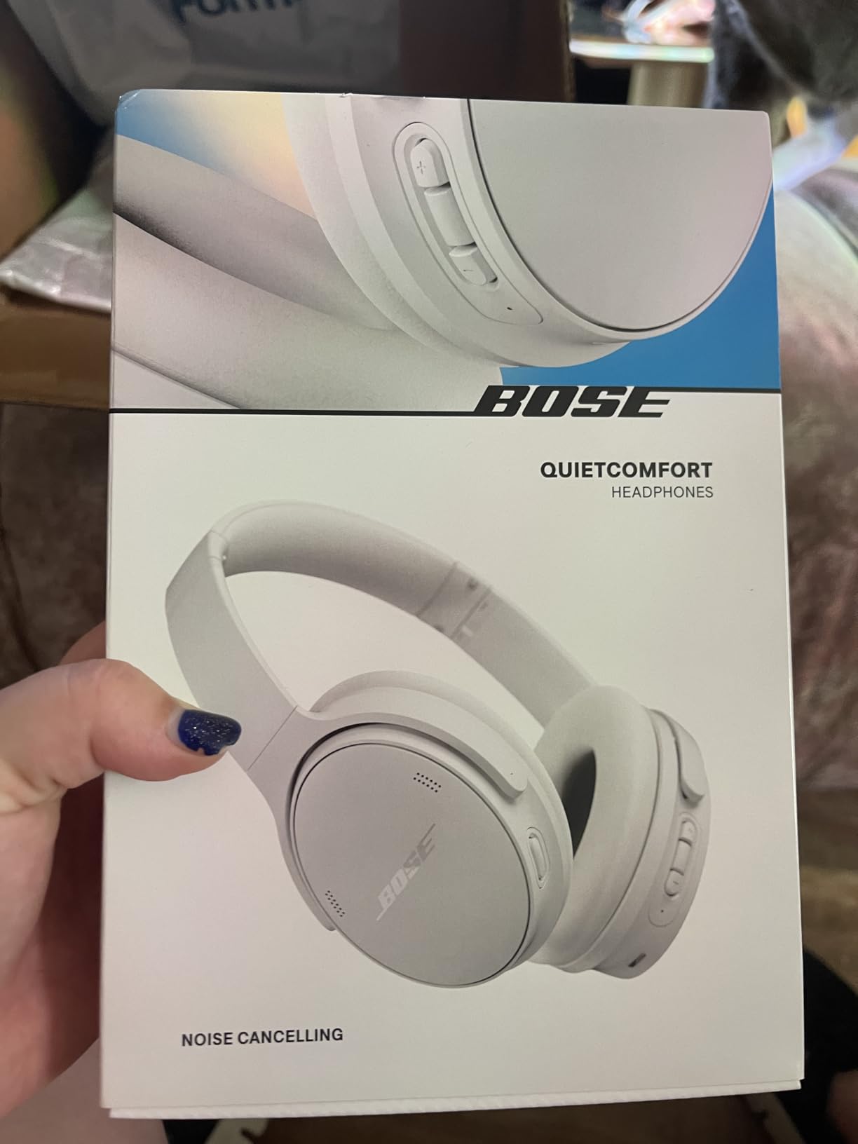 Bose QuietComfort Bluetooth Headphones, Wireless Headphones with Active Over Ear Noise Cancelling and Mic, Deep Bass, Up to 24 Hours of Playtime, Black Customer Review Bose QuietComfort Bluetooth Headphones, Wireless Headphones with Active Over Ear Noise Cancelling and Mic, Deep Bass, Up to 24 Hours of Playtime, Black - Customer Photo 2
