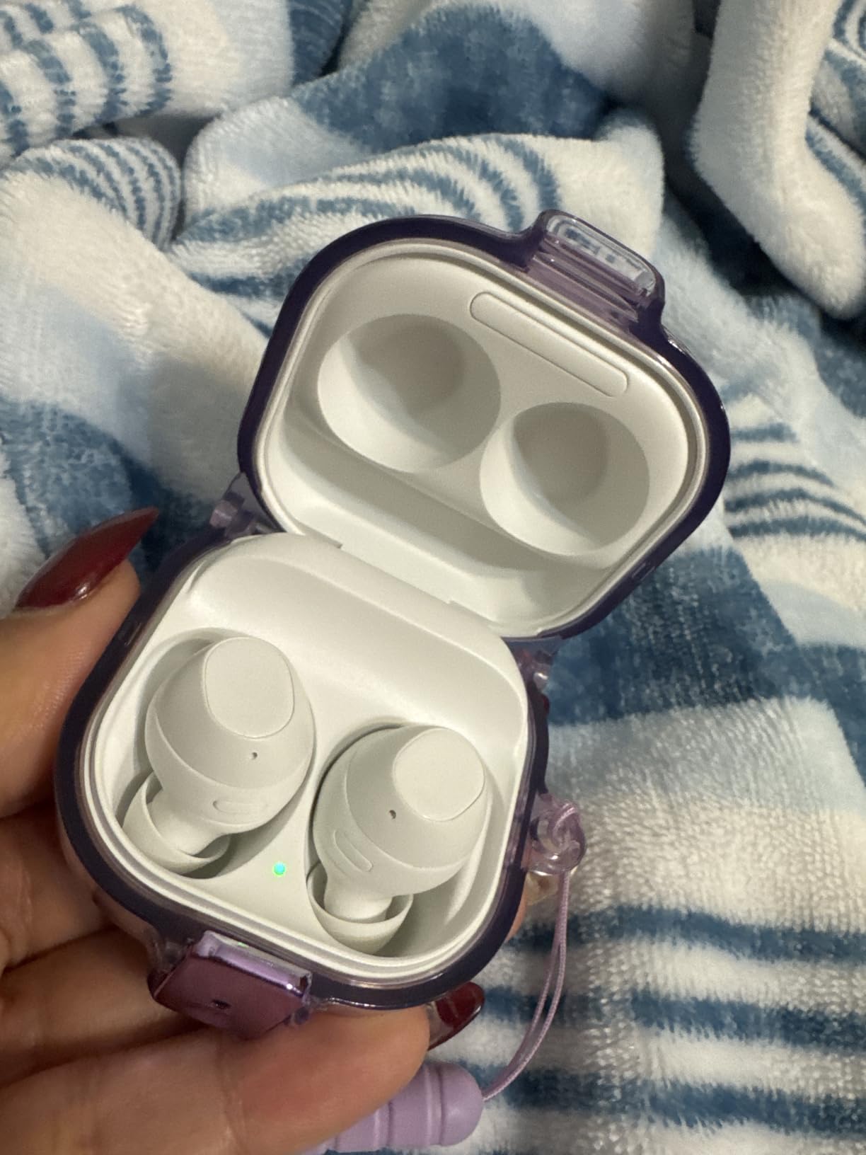 Galaxy Buds FE True Wireless Bluetooth Earbuds, Comfort and Secure in Ear Fit, Auto Switch Audio, Touch Control, Built-in Voice Assistant, Graphite [US Version, 1Yr Manufacturer Warranty] customer photo 2