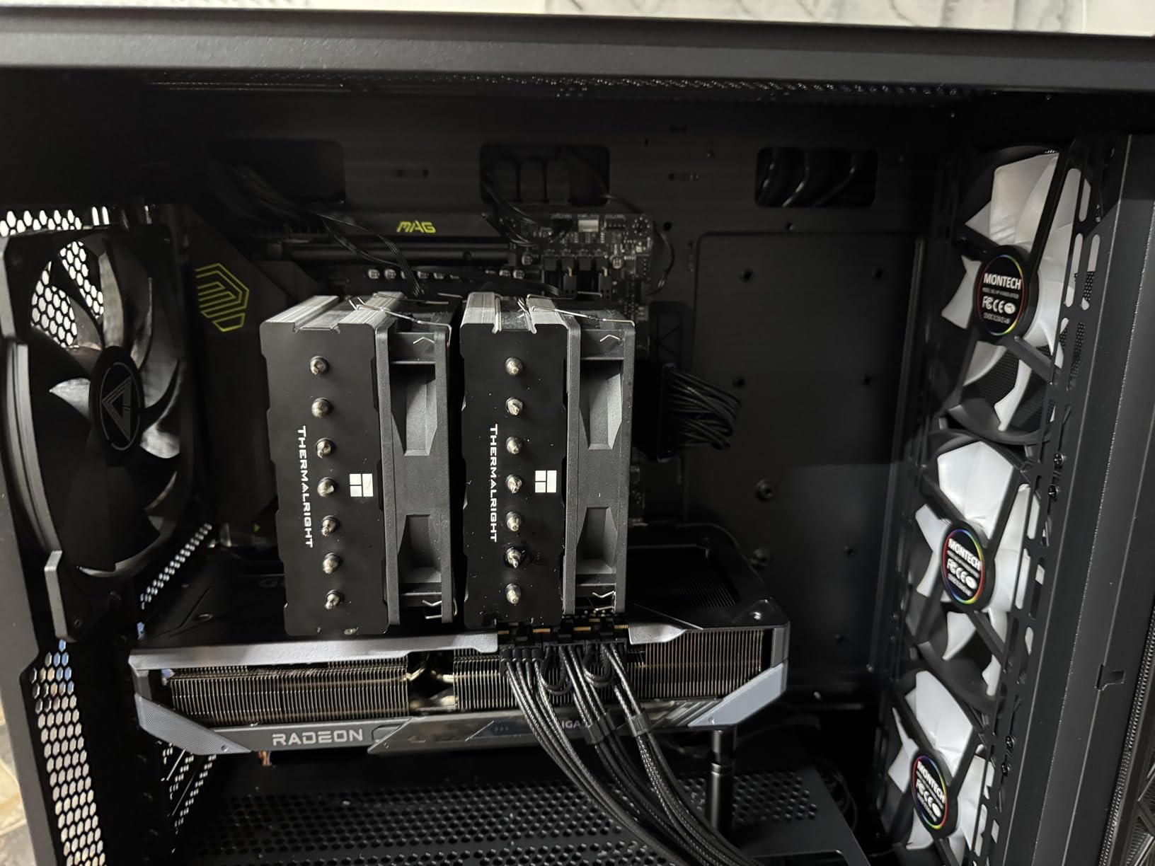 GIGABYTE Radeon RX 7700 XT Gaming OC 12G Graphics Card, 3X WINDFORCE Fans 12GB 192-bit GDDR6, GV-R77XTGAMING OC-12GD Video Card Customer Review GIGABYTE Radeon RX 7700 XT Gaming OC 12G Graphics Card, 3X WINDFORCE Fans 12GB 192-bit GDDR6, GV-R77XTGAMING OC-12GD Video Card - Customer Photo 1