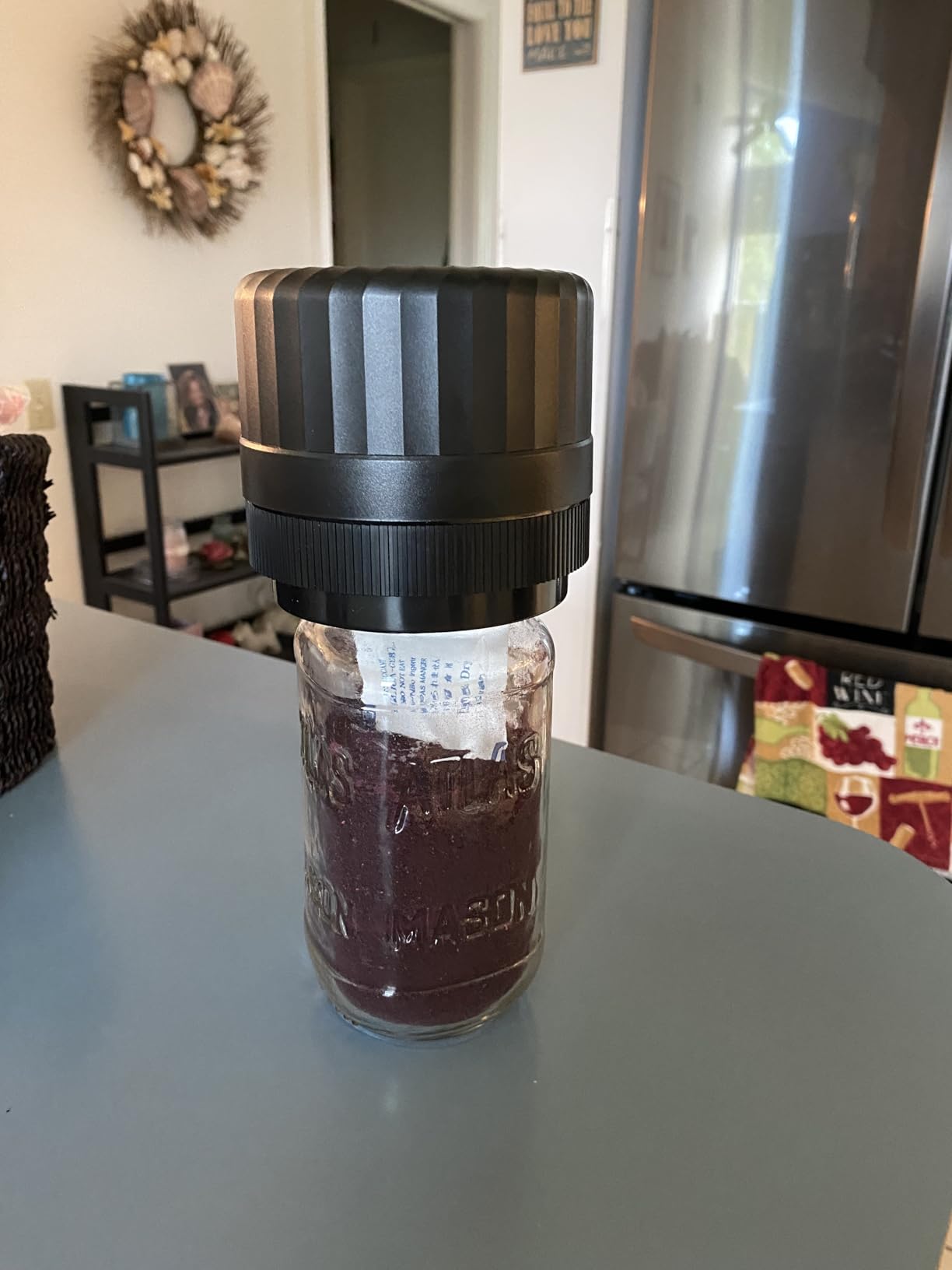 VP06+ Mason Jar Vacuum Sealer, Electric Vacuum Sealer for Jars with Wide and Regular Mouth Mason Lids Customer Review VP06+ Mason Jar Vacuum Sealer, Electric Vacuum Sealer for Jars with Wide and Regular Mouth Mason Lids - Customer Photo 1