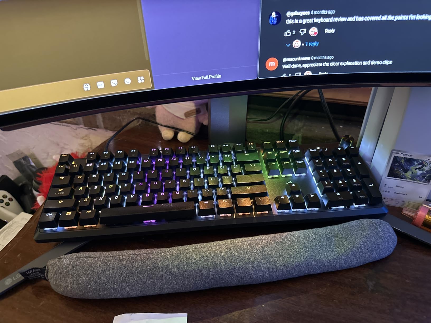 CORSAIR K70 CORE RGB Mechanical Wired Gaming Keyboard with Palmrest – Pre-Lubed MLX Red Linear Switches, SOCD, ABS Double-Shot Keycaps, Sound Dampening, Media Control Dial, QWERTY NA – Black Customer Review CORSAIR K70 CORE RGB Mechanical Wired Gaming Keyboard with Palmrest – Pre-Lubed MLX Red Linear Switches, SOCD, ABS Double-Shot Keycaps, Sound Dampening, Media Control Dial, QWERTY NA – Black - Customer Photo 1