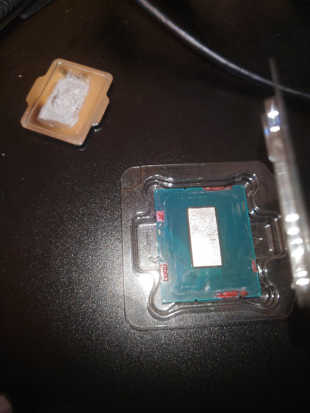 Intel Core i5-14600KF Desktop Processor 14 Cores (6 P-Cores + 8 E-Cores) up to 5.3 GHz Customer Review Intel Core i5-14600KF Desktop Processor 14 Cores (6 P-Cores + 8 E-Cores) up to 5.3 GHz - Customer Photo 1