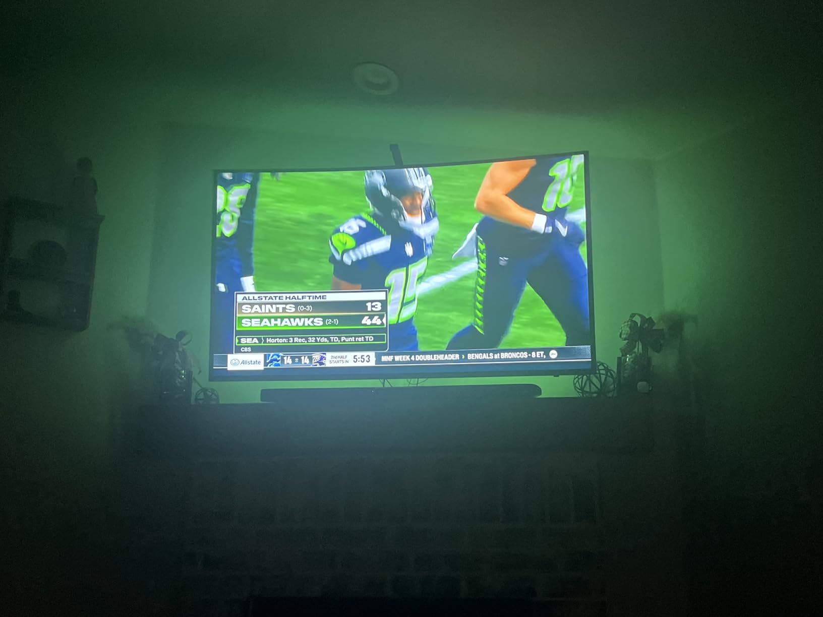 Govee TV Backlight 3 Lite with Fish-Eye Correction Function - Customer Photo 1