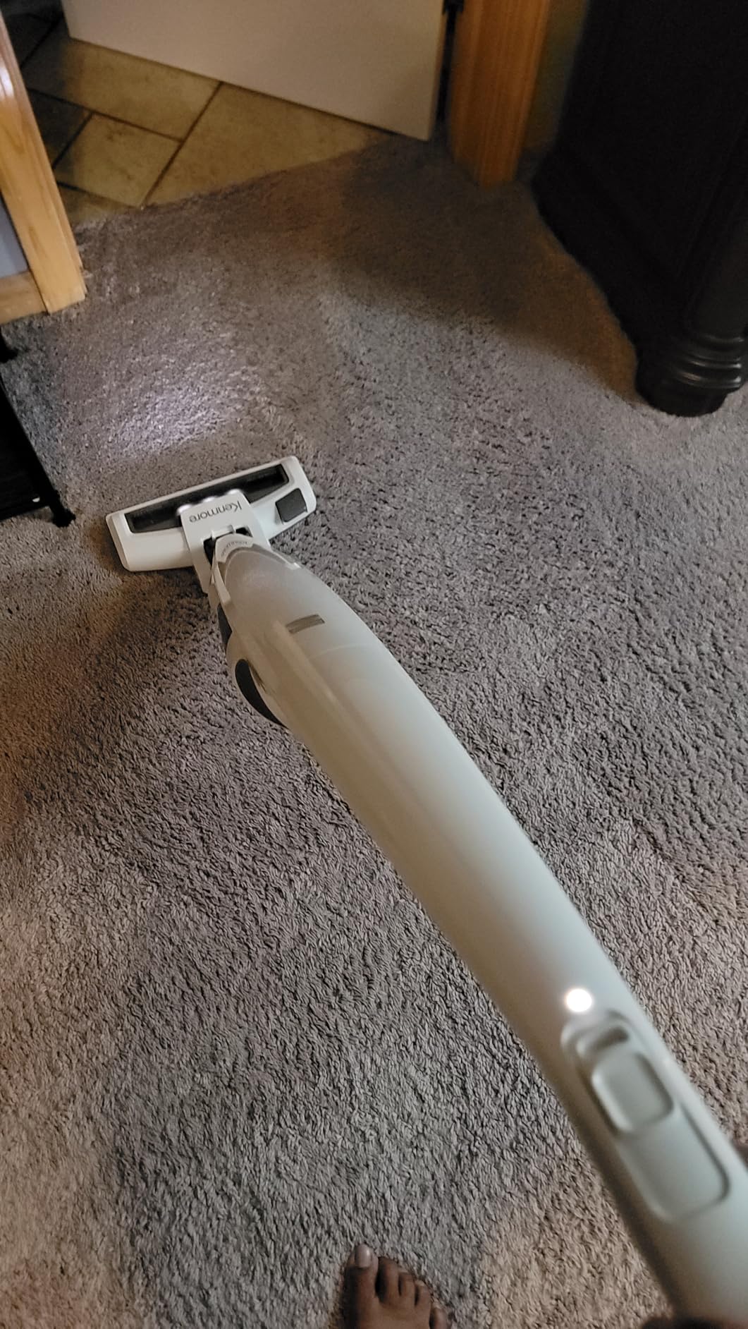 Kenmore DS1020 16V Cordless Stick Vacuum Lightweight 2-in-1 Handheld, LED Headlight with 2-Speed Power Control for Hardwood Floor, Carpet & Pet Hair, 16 Volts, Gray-Blue Customer Review Kenmore DS1020 16V Cordless Stick Vacuum Lightweight 2-in-1 Handheld, LED Headlight with 2-Speed Power Control for Hardwood Floor, Carpet & Pet Hair, 16 Volts, Gray-Blue - Customer Photo 1