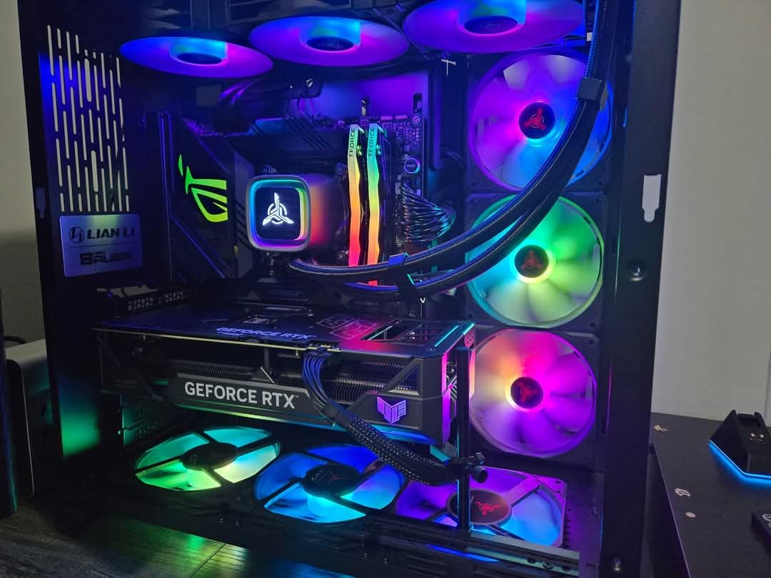 ASUS TUF Gaming GeForce RTX 4070 Ti SUPER 16GB Customer Review ASUS TUF Gaming GeForce RTX 4070 Ti SUPER 16GB - Customer Photo 2