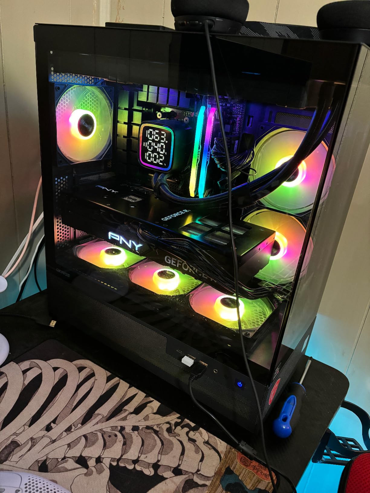 PNY GeForce RTX™ 4080 Super 16GB Verto™ OC Triple Fan Graphics Card DLSS 3 (256-bit, PCIe 4.0, GDDR6X, HDMI/DisplayPort, Supports 4k, incl. Adapter Anti-Sag Support Bracket, 3 Slot) Customer Review PNY GeForce RTX™ 4080 Super 16GB Verto™ OC Triple Fan Graphics Card DLSS 3 (256-bit, PCIe 4.0, GDDR6X, HDMI/DisplayPort, Supports 4k, incl. Adapter Anti-Sag Support Bracket, 3 Slot) - Customer Photo 1