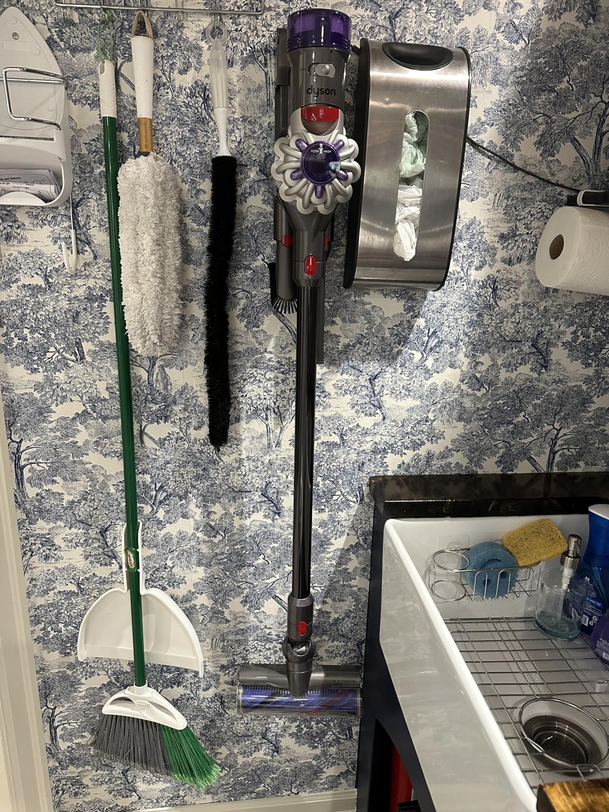 Dyson V8 Plus Cordless Vacuum - Customer Photo 1