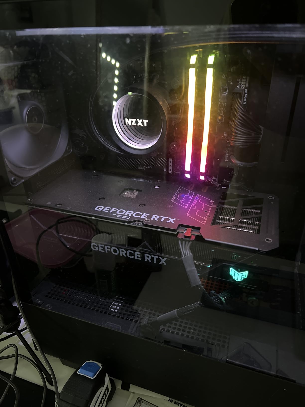 ASUS Dual GeForce RTX™ 4060 Ti EVO OC Edition 8GB GDDR6 (PCIe 4.0, 8GB GDDR6, DLSS 3, HDMI 2.1a, DisplayPort 1.4a, Axial-tech fan design, 0dB technology, Protective Backplate, Auto-Extreme Technology) Customer Review ASUS Dual GeForce RTX™ 4060 Ti EVO OC Edition 8GB GDDR6 (PCIe 4.0, 8GB GDDR6, DLSS 3, HDMI 2.1a, DisplayPort 1.4a, Axial-tech fan design, 0dB technology, Protective Backplate, Auto-Extreme Technology) - Customer Photo 2