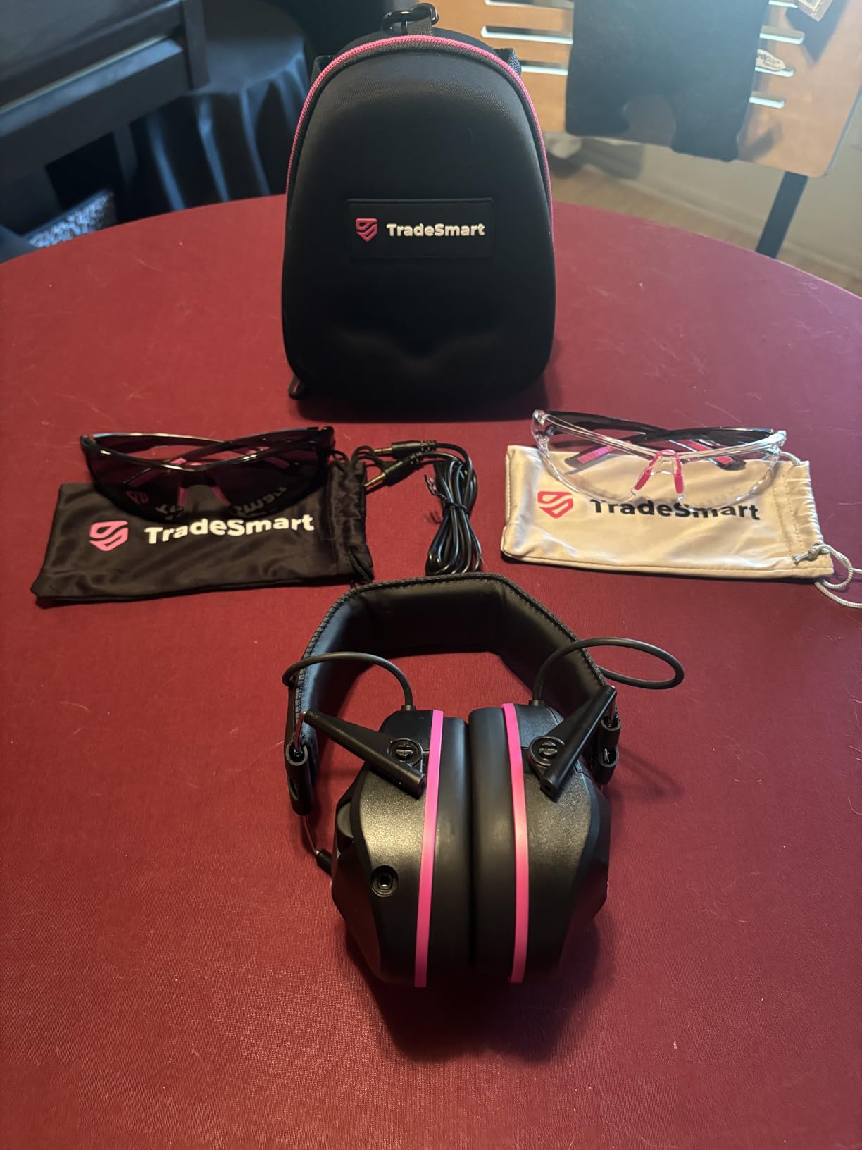 TradeSmart Complete Shooting Eye and Ear Protection: Electronic Earmuffs for Shooting, Range Glasses & Hard Carrying Case - Customer Photo 2