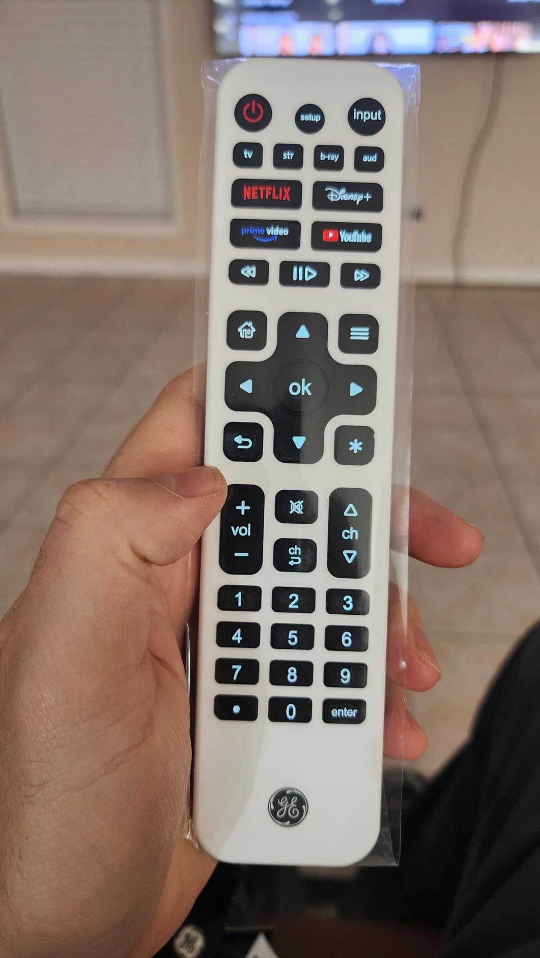 GE Rechargeable TV Remote Control, Universal Remote Control, Backlit Buttons, Samsung TV Remote Control Replacement for Smart TVs, Apple TV, Sony, Roku Replacement Remote, LG TV, 4-Device, 80984 - Customer Photo 1