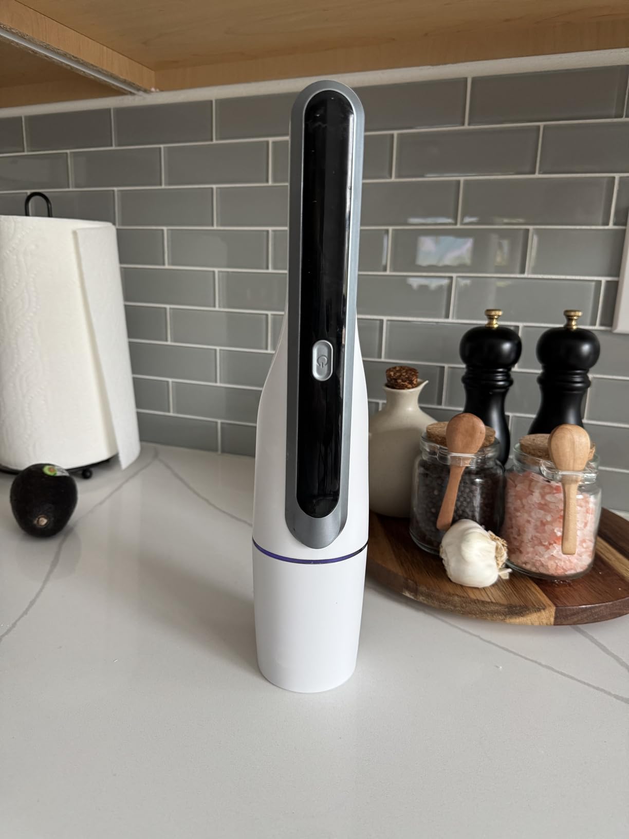 Handheld Vacuum Cordless, Car Vacuum with Brushless Motor & 14000Pa Suction, 1.2lbs Lightweight, LED Light, Slim Mini Vacuum Cleaner for Car Home Pet Customer Review Handheld Vacuum Cordless, Car Vacuum with Brushless Motor & 14000Pa Suction, 1.2lbs Lightweight, LED Light, Slim Mini Vacuum Cleaner for Car Home Pet - Customer Photo 2
