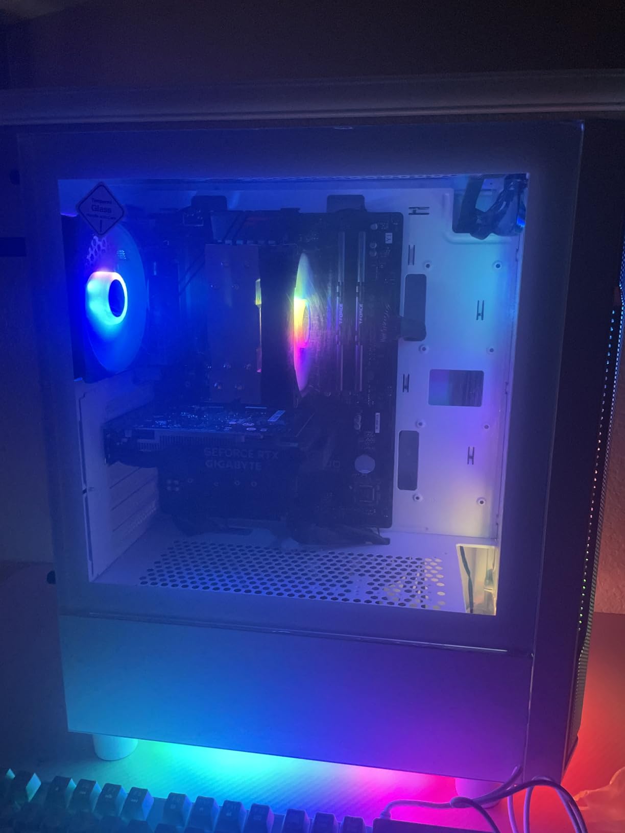 Skytech Archangel Gaming PC Desktop, Ryzen 5 5500 3.6 GHz (4.2GHz Turbo Boost), NVIDIA RTX 3050 (6GB) 6GB GDDR6, 1TB SSD, 16GB DDR4 RAM 3200, 650W Gold PSU, Wi-Fi, Win 11 Home Customer Review Skytech Archangel Gaming PC Desktop, Ryzen 5 5500 3.6 GHz (4.2GHz Turbo Boost), NVIDIA RTX 3050 (6GB) 6GB GDDR6, 1TB SSD, 16GB DDR4 RAM 3200, 650W Gold PSU, Wi-Fi, Win 11 Home - Customer Photo 1