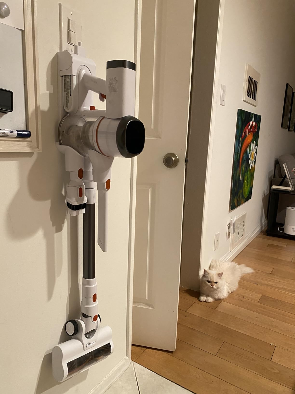 Tikom V500 Cordless Vacuum Cleaner for Home, 40000Pa/450W Stick Vacuum with LED Touch Screen, Charging Wall Dock, Anti-Tangle, Lightweight Handheld Vacuum for Pet Hair, Hard Floor, Carpet Customer Review Tikom V500 Cordless Vacuum Cleaner for Home, 40000Pa/450W Stick Vacuum with LED Touch Screen, Charging Wall Dock, Anti-Tangle, Lightweight Handheld Vacuum for Pet Hair, Hard Floor, Carpet - Customer Photo 2