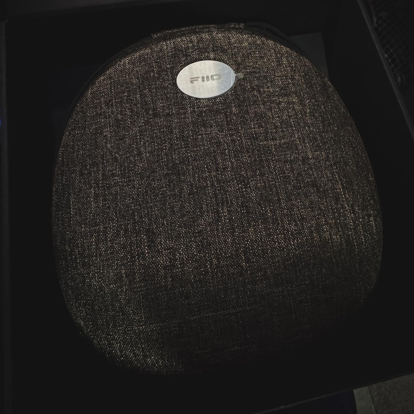 FiiO FT1 Closed-Back Over-Ear Nanowood Fiber Composite Diaphragm Wired Hi-Fi Headphones, Detachable Cable, American Black Walnut Wood Ear Cups for Home, Studio, Recording (Beech) - Customer Photo 1