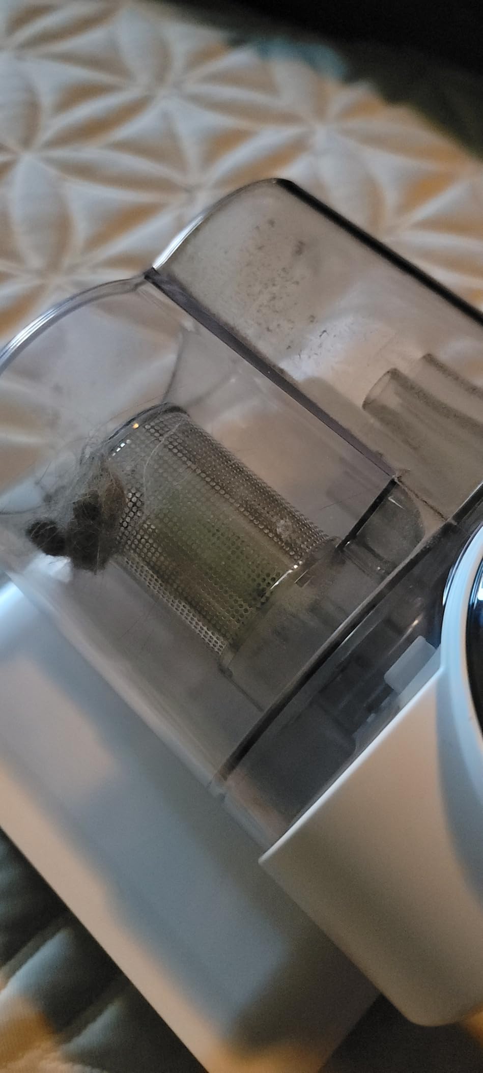 Mattress Vacuum Cleaner, Bed Vacuum Cleaner with 253.7nm UV-C Light, 16Kpa Suction, 36,000 RPM/Min Brushroll, Heating Function, Corded - Customer Photo 1