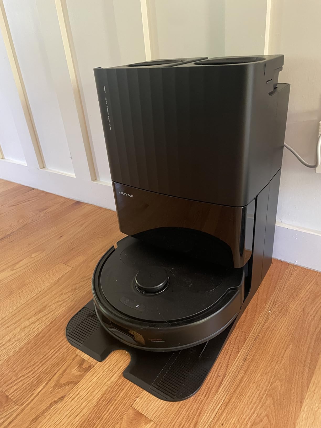 roborock Qrevo Series Robot Vacuum and Mop, 8000Pa Suction, Upgraded from Qrevo S, Anti-Tangle Brushes, Smart Obstacle Avoidance, Auto Mop Washing, All-in-One Dock, 200RPM Spinning Mops, Black(QV 35A) Customer Review roborock Qrevo Series Robot Vacuum and Mop, 8000Pa Suction, Upgraded from Qrevo S, Anti-Tangle Brushes, Smart Obstacle Avoidance, Auto Mop Washing, All-in-One Dock, 200RPM Spinning Mops, Black(QV 35A) - Customer Photo 1