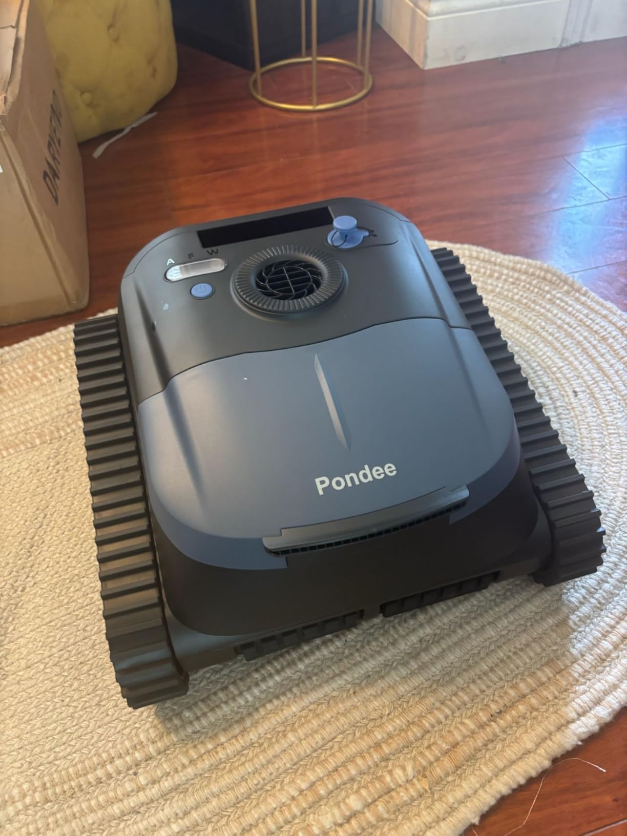 X5 Cordless Robotic Pool Cleaner, Wall & Waterline Cleaning, Smart Navigation, Smart Precision Docking™, 180Mins Runtime, 4 Cleaning Modes, Pool Vacuum for Inground Pools up to 3,229 sq.ft - Customer Photo 1