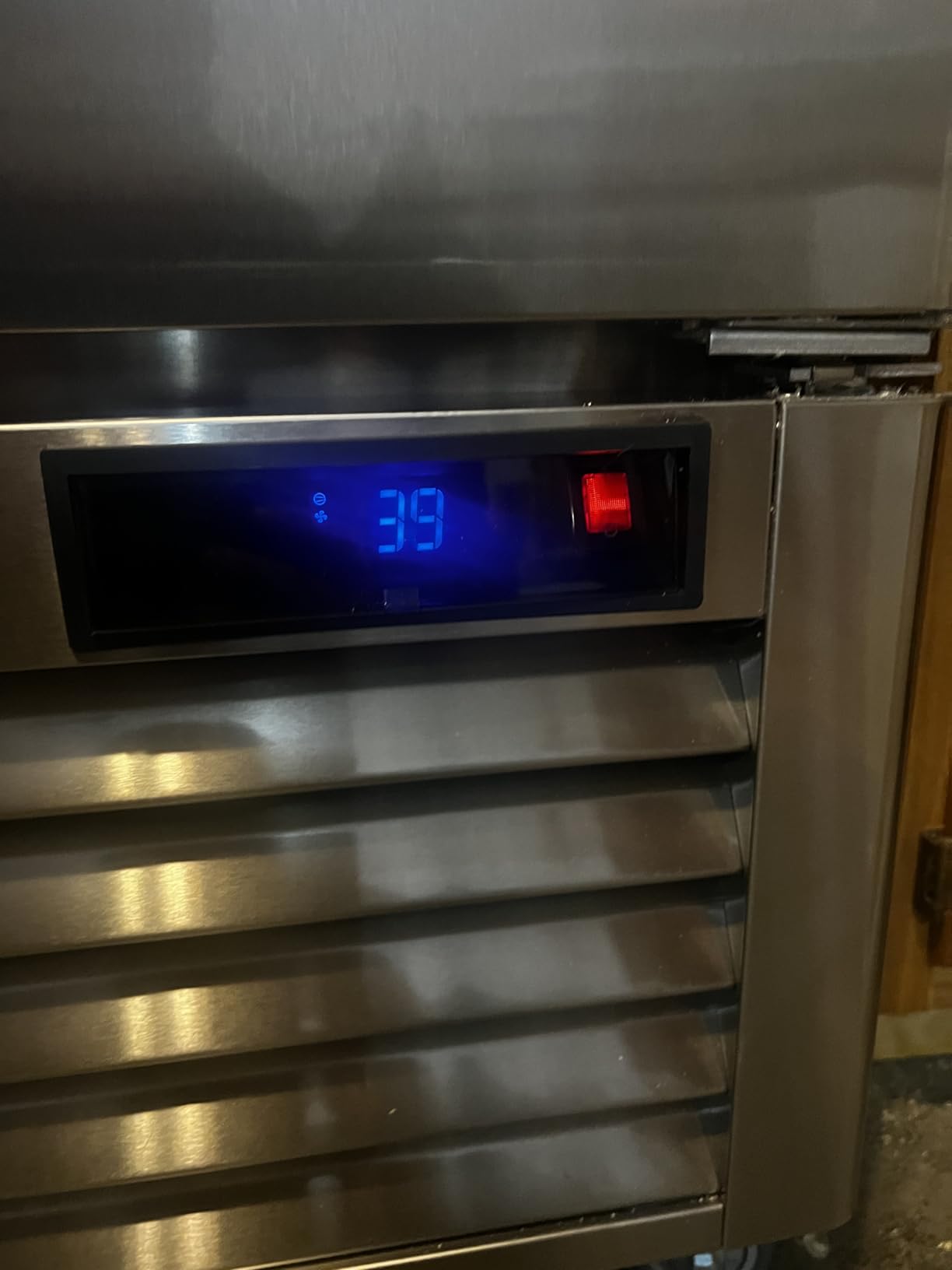 82 82