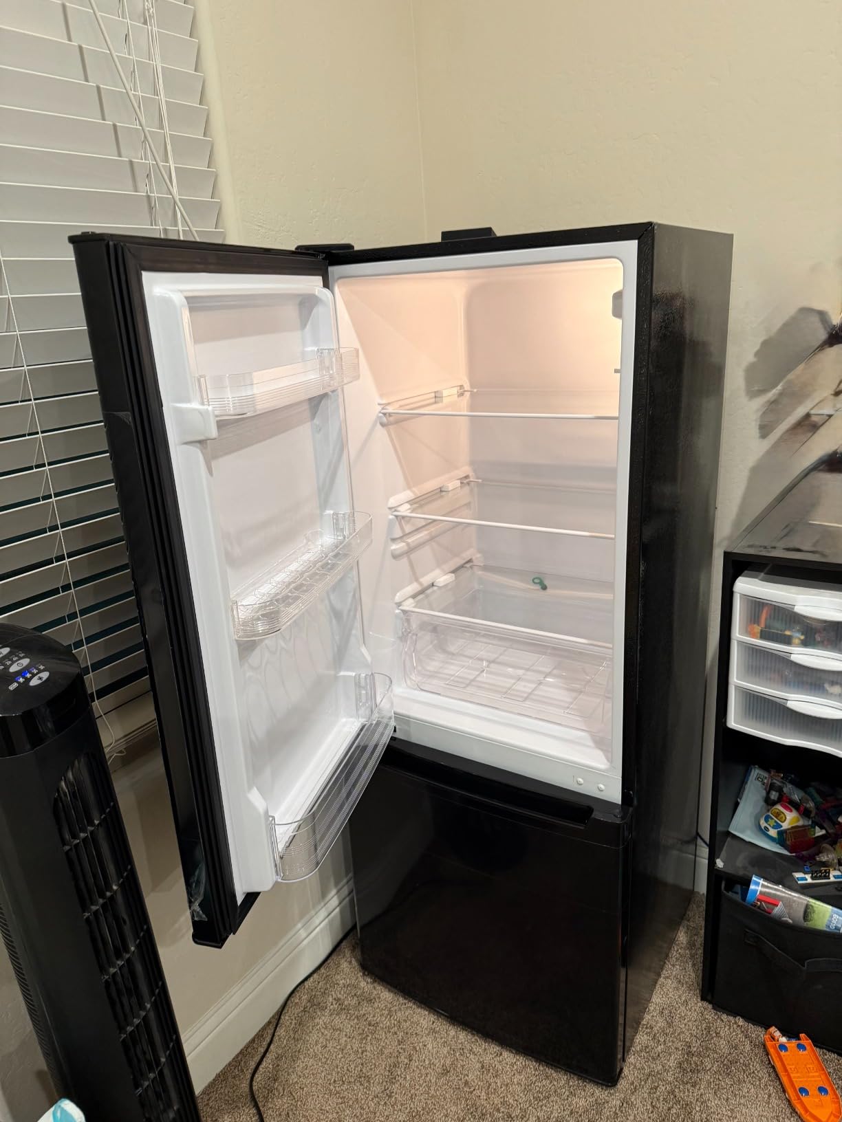 BANGSON 4.0 Cu.Ft Small Refrigerator with Freezer, Small Fridge with Bottom Freezer, for Apartment, Bedroom, Dorm, and Office, Double Door, Black - Customer Photo 1