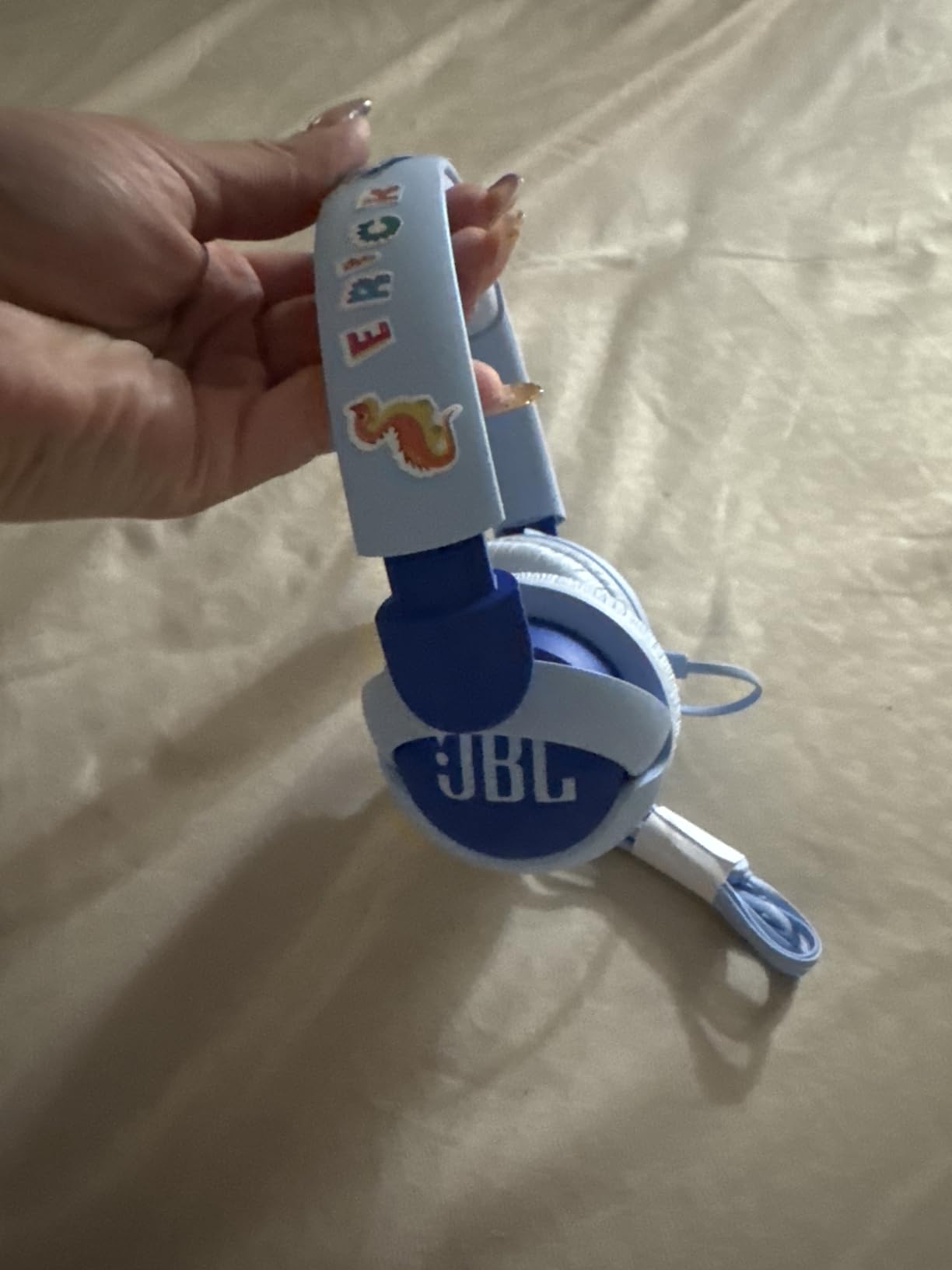 JBL Junior 320 Kids Volume Limited Headphones - Customer Photo 2