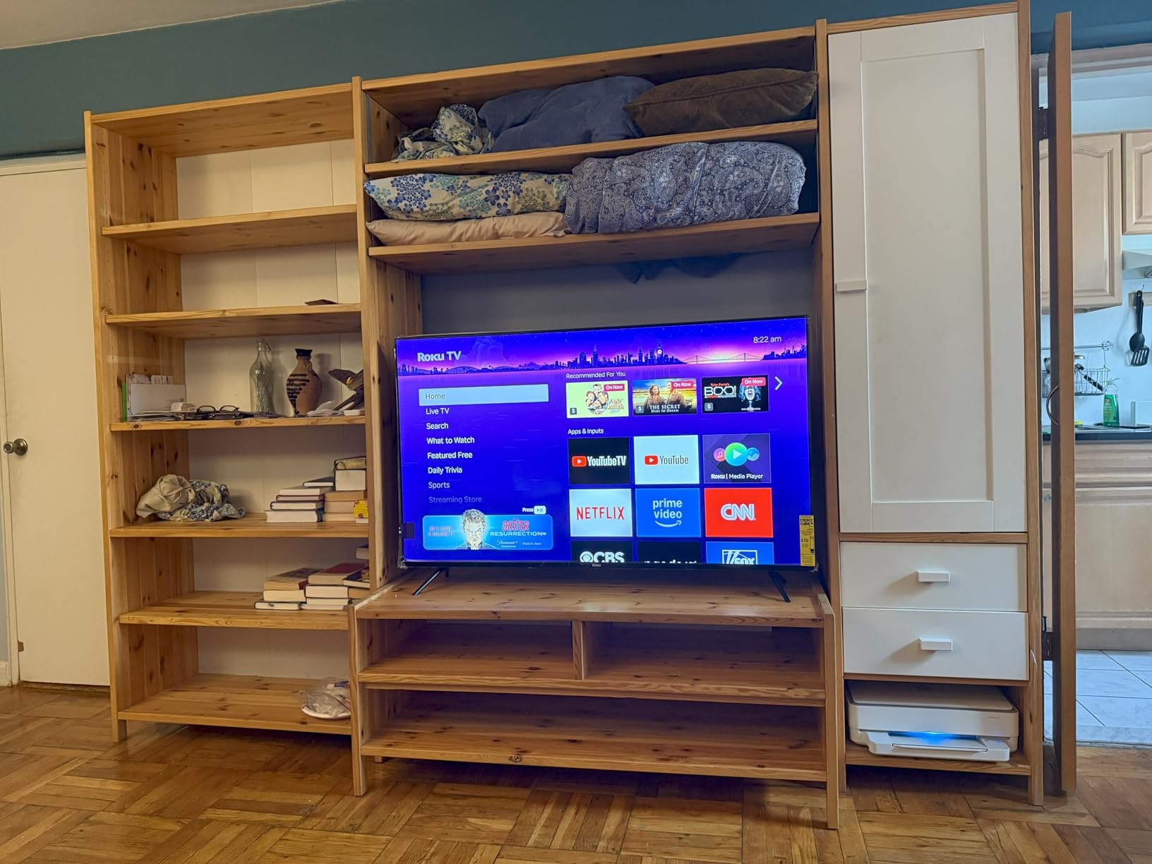 Roku Smart TV 2025 – 50-Inch Select Series, 4K HDR TV – RokuTV with Enhanced Voice Remote – Flat Screen LED Television with Wi-Fi for Streaming Live Local News, Sports, Family Entertainment Customer Review Roku Smart TV 2025 – 50-Inch Select Series, 4K HDR TV – RokuTV with Enhanced Voice Remote – Flat Screen LED Television with Wi-Fi for Streaming Live Local News, Sports, Family Entertainment - Customer Photo 1