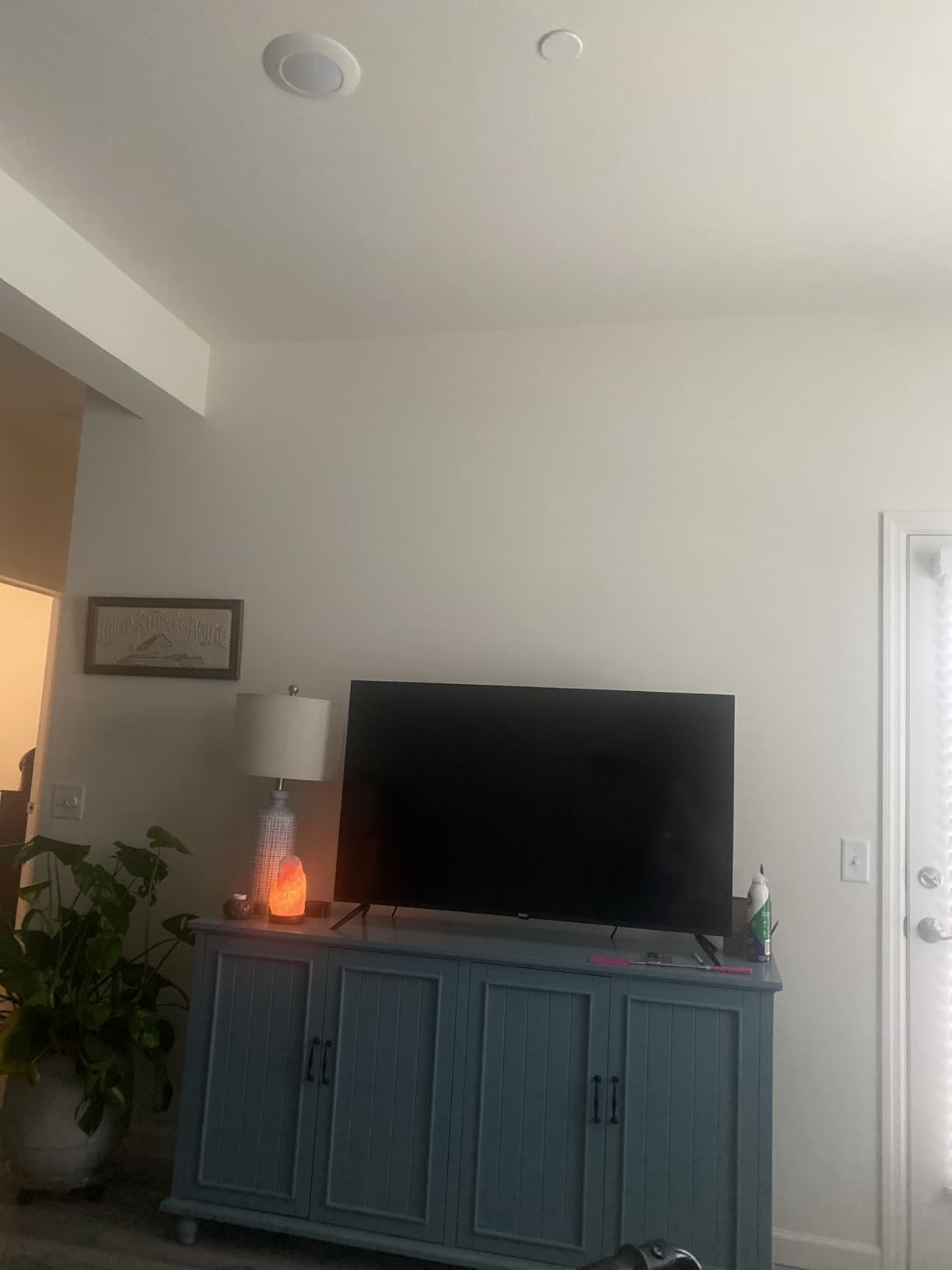 Roku 50-Inch Select Series Full HD Smart TV with Roku TV (50R4A5R, 2024 Model) Customer Review Roku 50-Inch Select Series Full HD Smart TV with Roku TV (50R4A5R, 2024 Model) - Customer Photo 2
