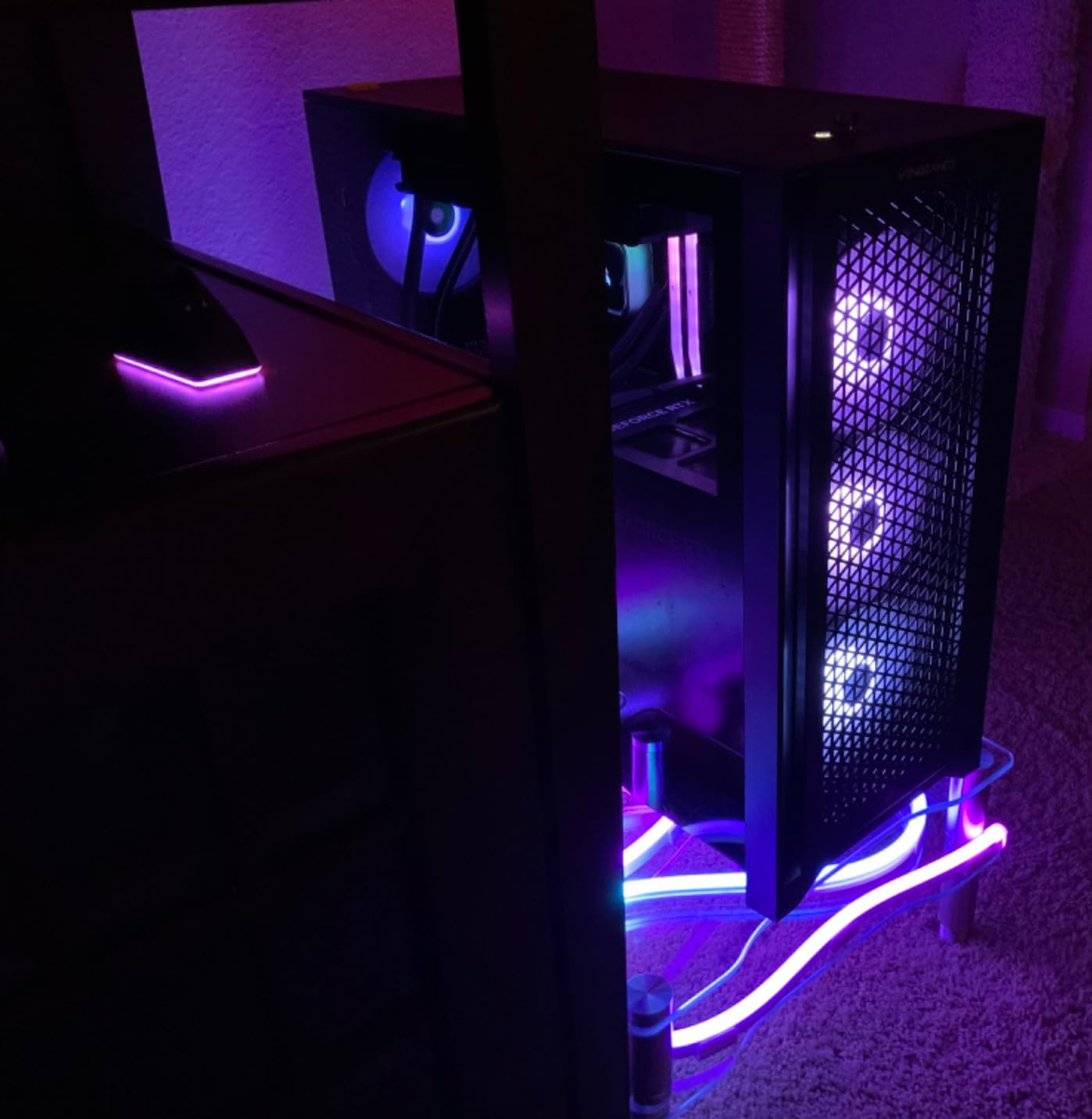 Corsair Vengeance i7500 Gaming PC – Liquid Cooled Intel Core i9-14900KF CPU – NVIDIA GeForce RTX 5080 GPU – 32GB Vengeance RGB DDR5 Memory – 2TB M.2 SSD – Black Customer Review Corsair Vengeance i7500 Gaming PC – Liquid Cooled Intel Core i9-14900KF CPU – NVIDIA GeForce RTX 5080 GPU – 32GB Vengeance RGB DDR5 Memory – 2TB M.2 SSD – Black - Customer Photo 1