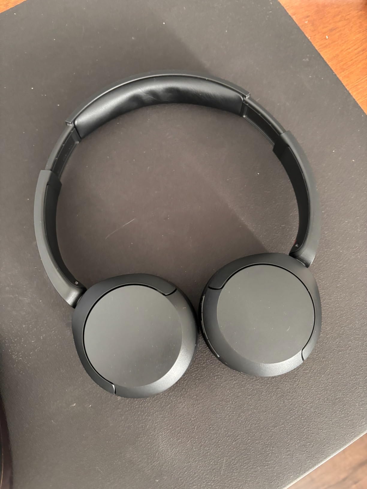 Sony WH-CH520 Wireless Bluetooth Headphones with 50 Hour Battery Life - Customer Photo 1