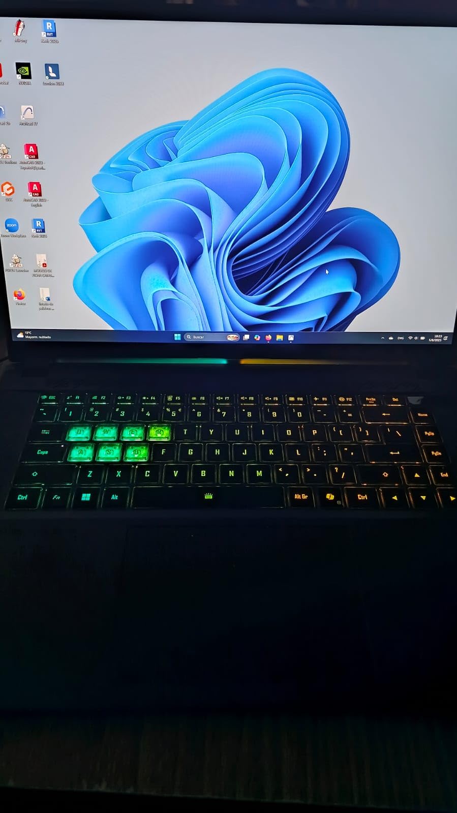 GIGABYTE AORUS Master 16 Gaming Laptop - 240Hz 2560x1600 OLED - NVIDIA GeForce RTX 5090 - Intel Core Ultra 9 275HX - 2TB SSD - 32GB DDR5 RAM - Windows 11 Home AD Customer Review GIGABYTE AORUS Master 16 Gaming Laptop - 240Hz 2560x1600 OLED - NVIDIA GeForce RTX 5090 - Intel Core Ultra 9 275HX - 2TB SSD - 32GB DDR5 RAM - Windows 11 Home AD - Customer Photo 1