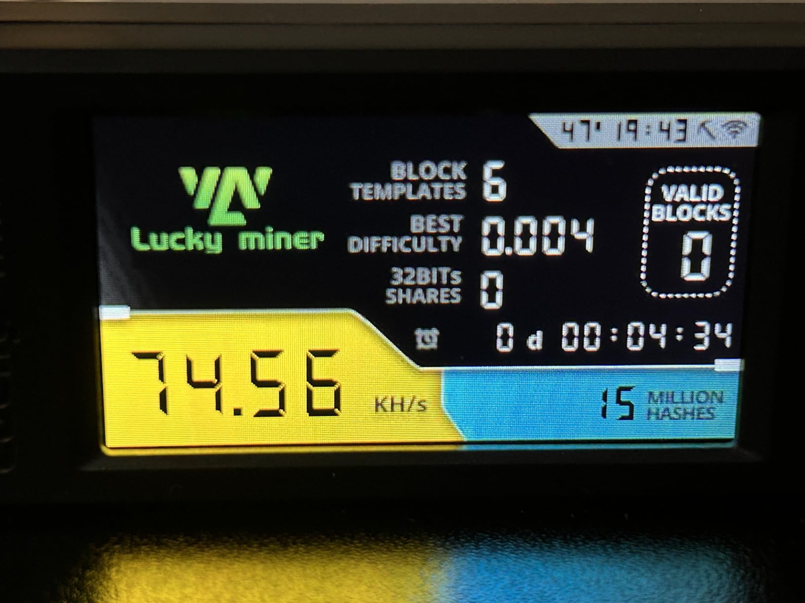 Bitcoins Miner Lotto Mining Device 78K/S 2.4G WiFi/Hotspot SHA-256 Asic Chip BM1366 Portable LV02 Micro Silent Cryptocurrency Home Use BTC Miner Machine Solo Miner - Customer Photo 2