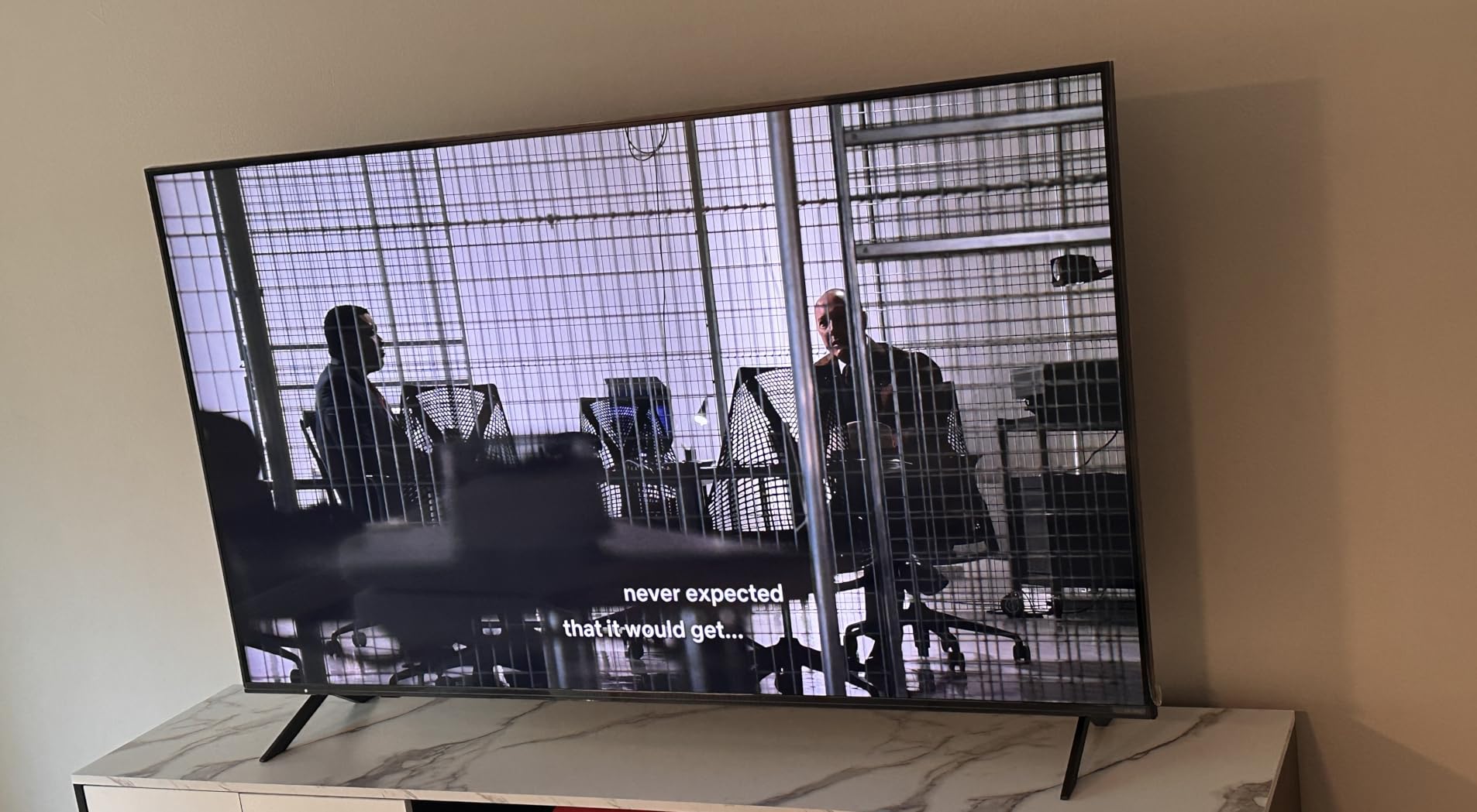 LG 43-Inch Class QNED AI 4K QNED82A Series Smart TV w/AI Sound, HDR10, 4K Super Upscaling, Filmmaker Mode, Wow Orchestra, Alexa Built-in (43QNED82AUA, 2025) Customer Review LG 43-Inch Class QNED AI 4K QNED82A Series Smart TV w/AI Sound, HDR10, 4K Super Upscaling, Filmmaker Mode, Wow Orchestra, Alexa Built-in (43QNED82AUA, 2025) - Customer Photo 2