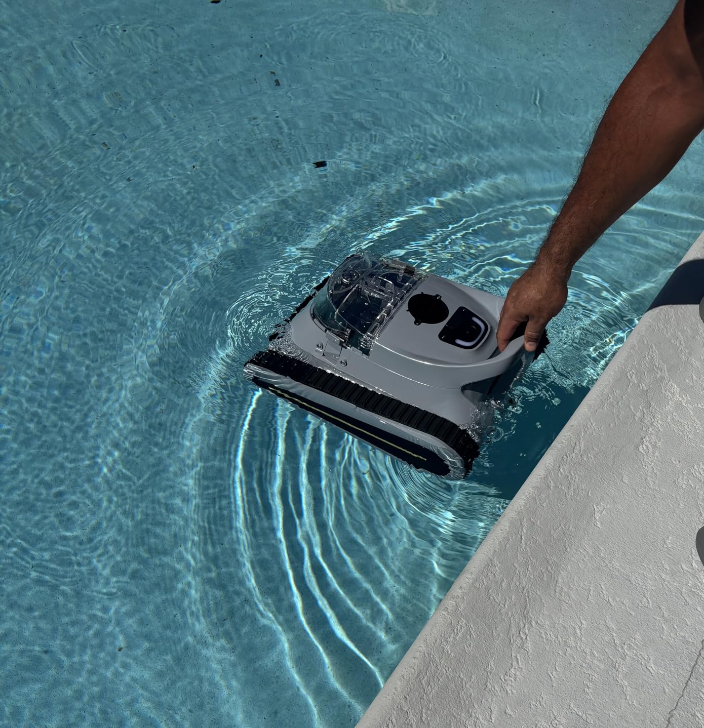 Cordless Robotic Pool Cleaner -Pool Vacuum 180W Brushless Motor, 45,000Pa Suction, Wall Climbing, Sonar Navigation, 3 Modes Automatic Pool Robot for Inground & Above-Ground Pools Up to 2150 Sq. Ft. - Customer Photo 1