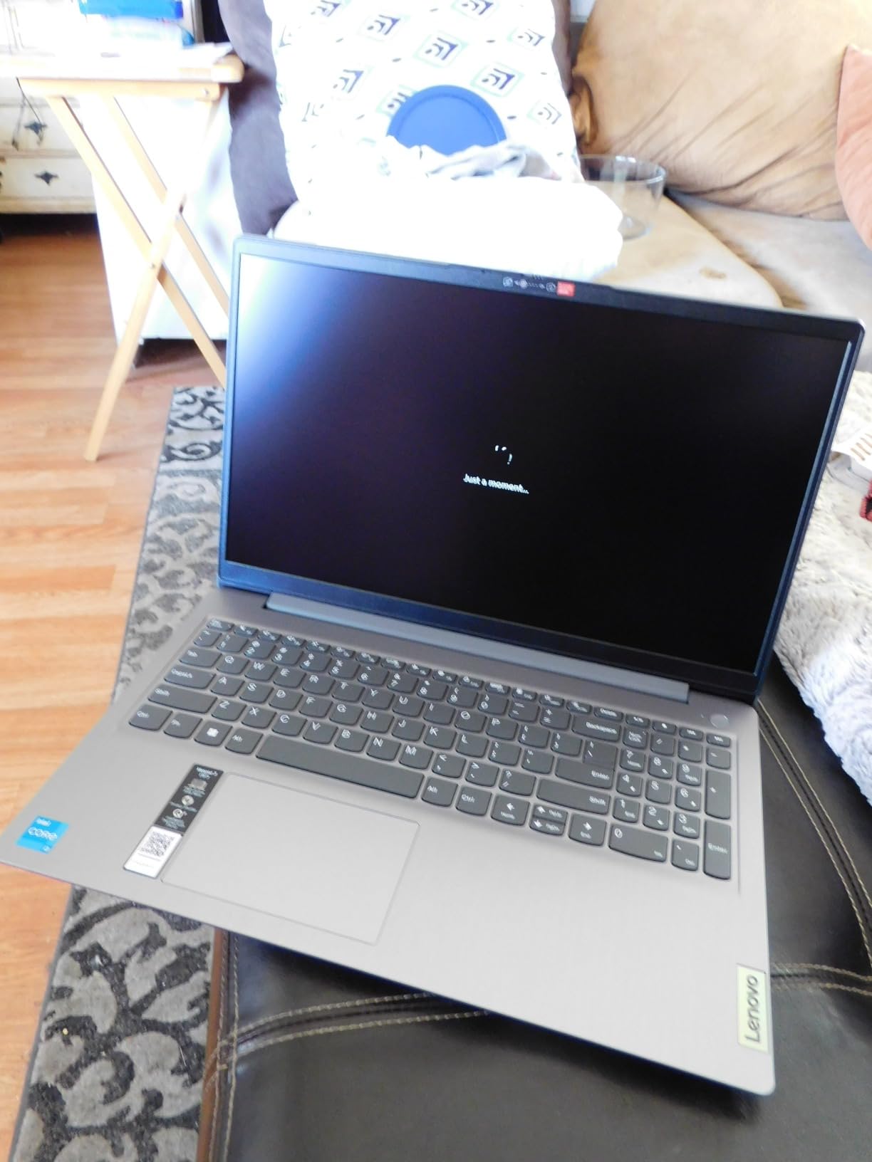 Lenovo IdeaPad 15.6 Lenovo IdeaPad 15.6