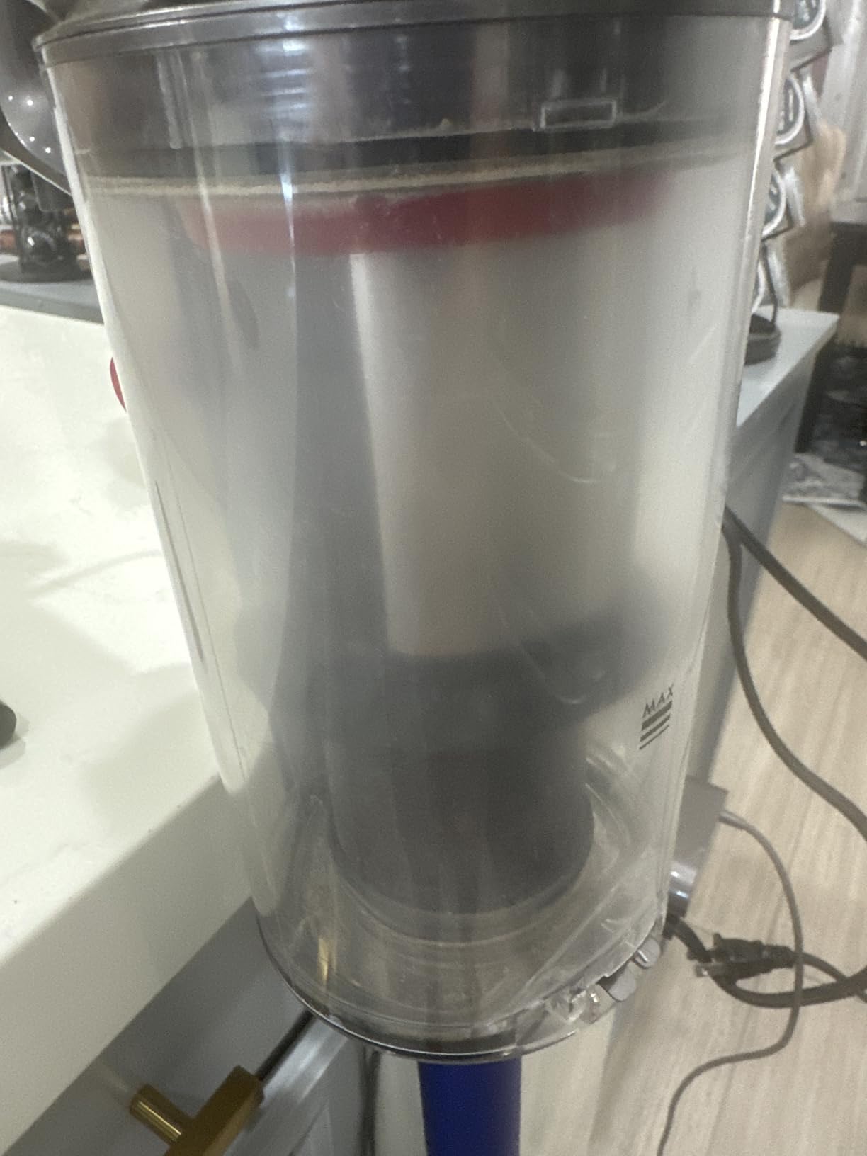 Dyson V11 Torque Drive+ Cordless Vacuum Cleaner (Renewed Premium) Customer Review Dyson V11 Torque Drive+ Cordless Vacuum Cleaner (Renewed Premium) - Customer Photo 1