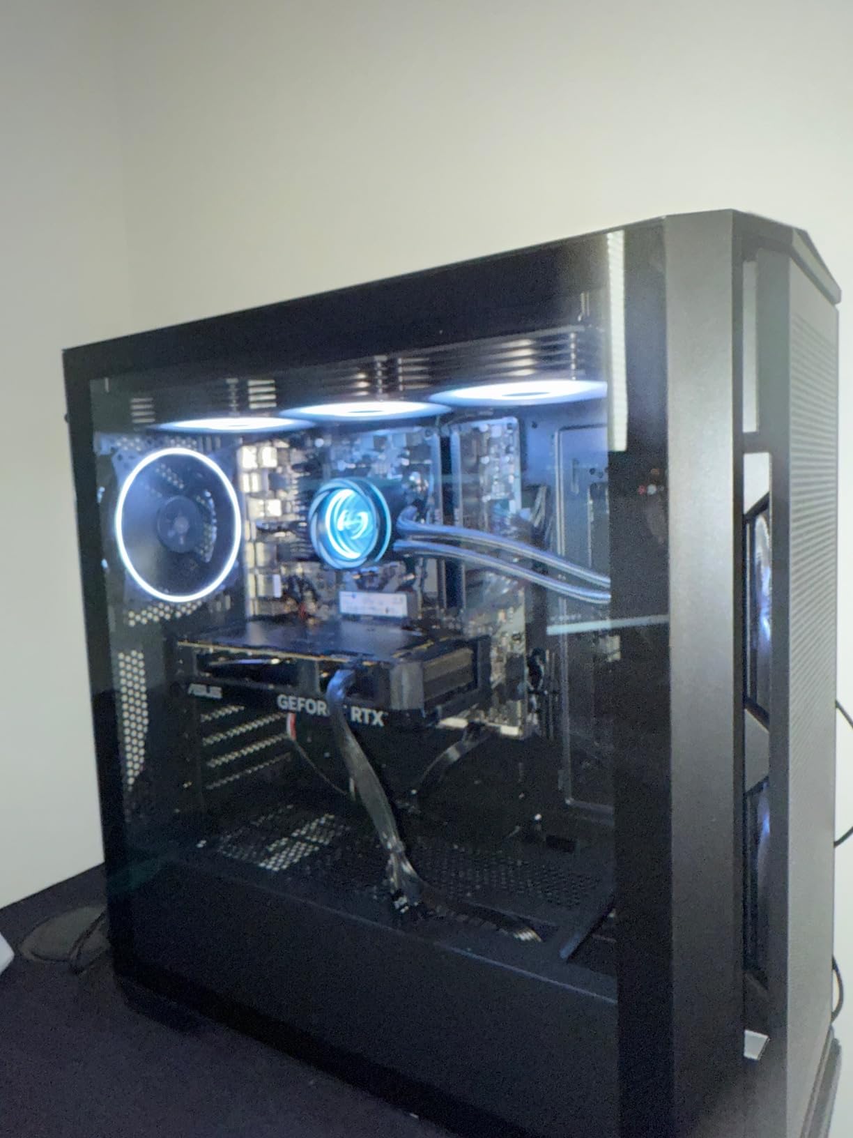Skytech Gaming Azure 3 Desktop PC, Ryzen 7 7800X3D 4.2 GHz (5GHz Turbo), NVIDIA RTX 5060 Ti 16GB, 1TB Gen4 NVMe SSD, 32GB DDR5 RAM 6000 RGB, 650W Gold PSU, 360mm ARGB AIO, Wi-Fi, Win 11 Customer Review Skytech Gaming Azure 3 Desktop PC, Ryzen 7 7800X3D 4.2 GHz (5GHz Turbo), NVIDIA RTX 5060 Ti 16GB, 1TB Gen4 NVMe SSD, 32GB DDR5 RAM 6000 RGB, 650W Gold PSU, 360mm ARGB AIO, Wi-Fi, Win 11 - Customer Photo 1