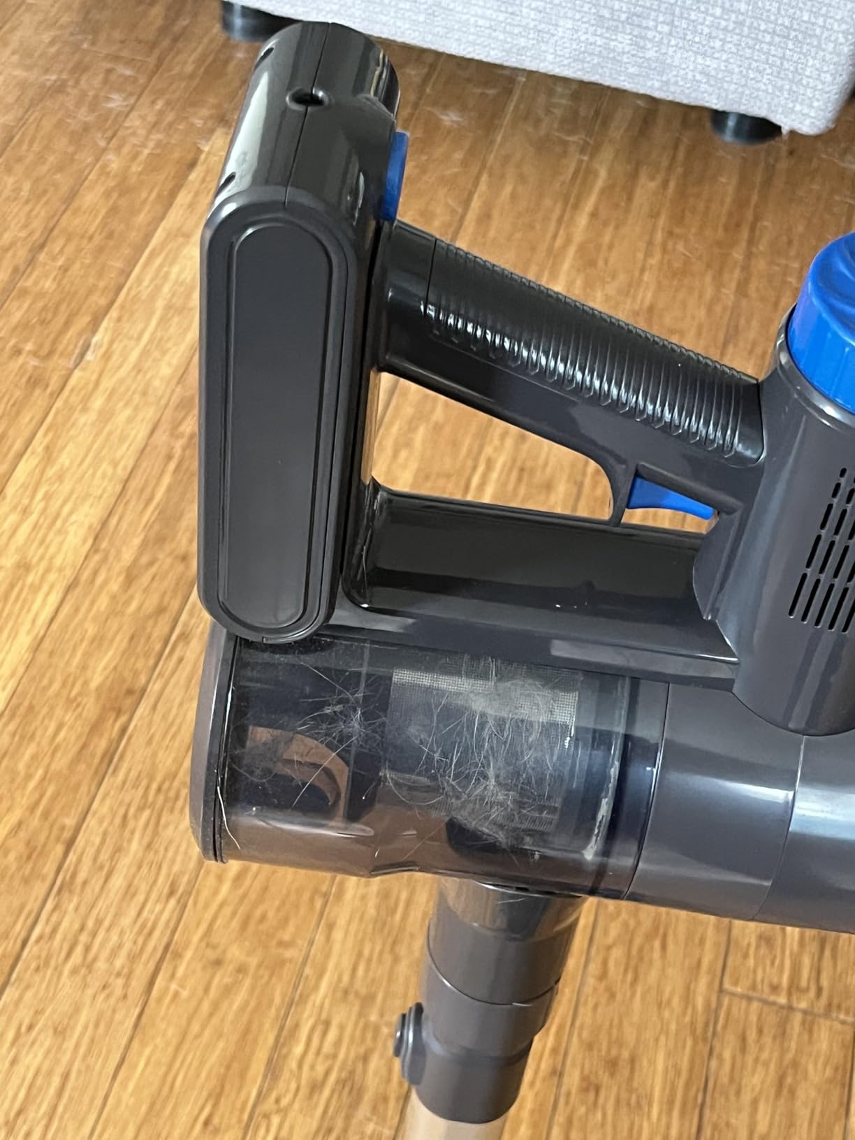 Cordless Vacuum Cleaner, Super Power Suction Stick Vacuum Cleaners with 2200 mAh Battery,8-in-1 Lightweight Self-Standing, 35 Mins Runtime for Home Low-Pile Carpet Pet Hair - Customer Photo 2