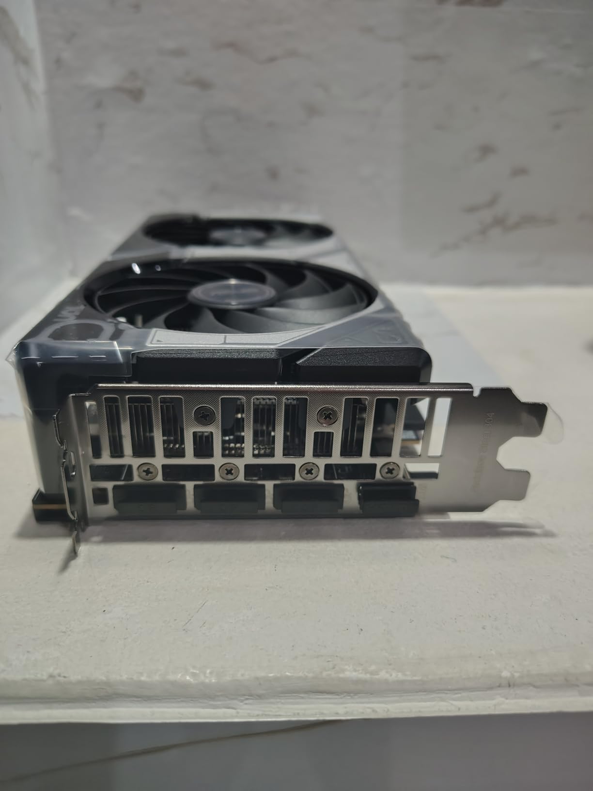 ASUS The SFF-Ready Prime GeForce RTX™ 5060 8GB GDDR7 Graphics Card (PCIe® 5.0, 8GB GDDR7, HDMI®/DP 2.1, 2.5-Slot, Axial-tech Fans, Dual BIOS) Customer Review ASUS The SFF-Ready Prime GeForce RTX™ 5060 8GB GDDR7 Graphics Card (PCIe® 5.0, 8GB GDDR7, HDMI®/DP 2.1, 2.5-Slot, Axial-tech Fans, Dual BIOS) - Customer Photo 1