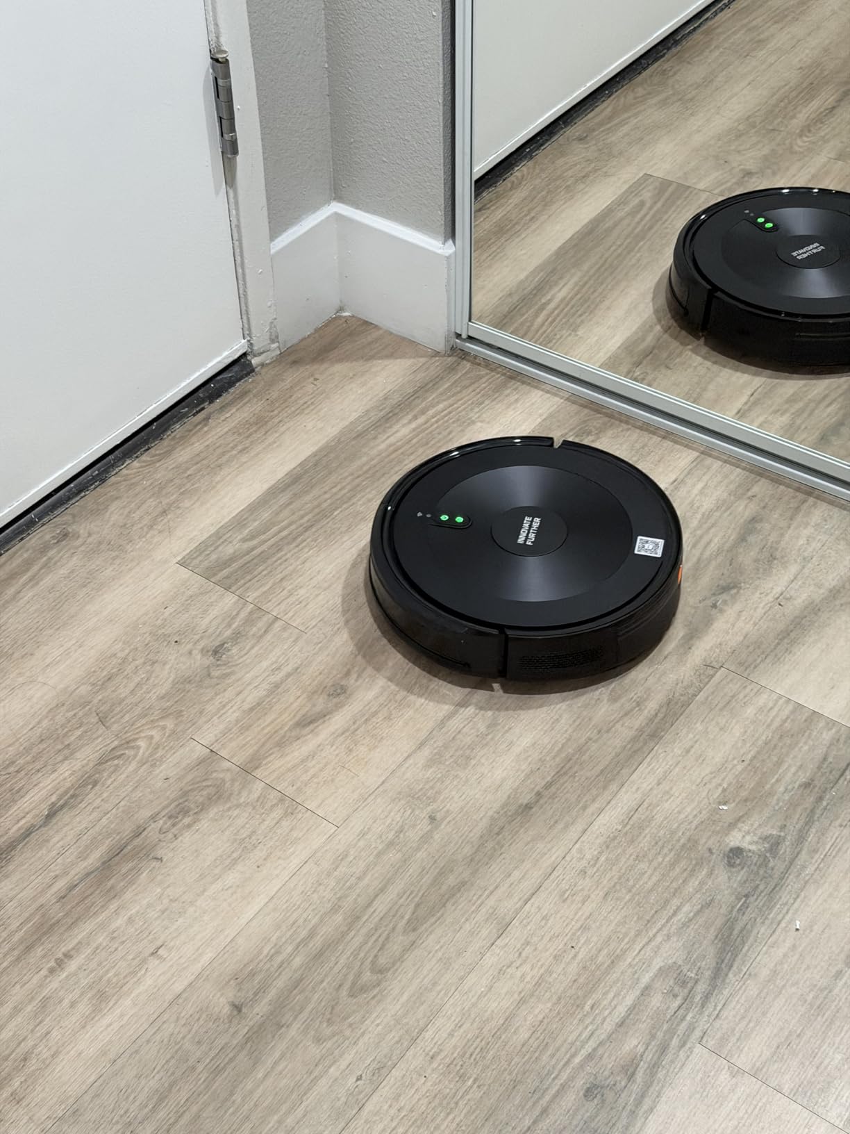 Robot Vacuum and Mop: 2-in-1 Robot Vacuum Cleaner 3000Pa Strong Suction & Tangle-Free & Alexa/APP Control & Self-Charging, Schedule Cleaning Robotic Vacuum for Pet Hair, Hard Floor, Carpet Customer Review Robot Vacuum and Mop: 2-in-1 Robot Vacuum Cleaner 3000Pa Strong Suction & Tangle-Free & Alexa/APP Control & Self-Charging, Schedule Cleaning Robotic Vacuum for Pet Hair, Hard Floor, Carpet - Customer Photo 1