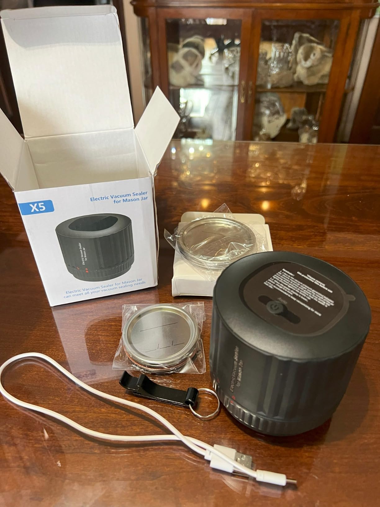 2025 Upgraded Auto Stop Electric Mason Jar Vacuum Sealer with Large Screen and Battery Level Display Customer Review 2025 Upgraded Auto Stop Electric Mason Jar Vacuum Sealer with Large Screen and Battery Level Display - Customer Photo 2