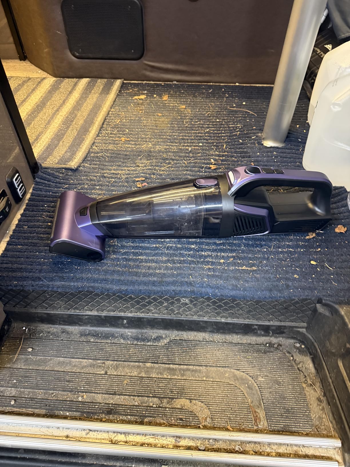 Pet Hair Handheld Vacuum Cordless: 20000PA High Power Car Vacuum with Motorized Brush and LED Light, Rechargeable Hand Held Vacuum Cleaner with Reusable Filter for Car, Home, Office & Pet, Purple - Customer Photo 1
