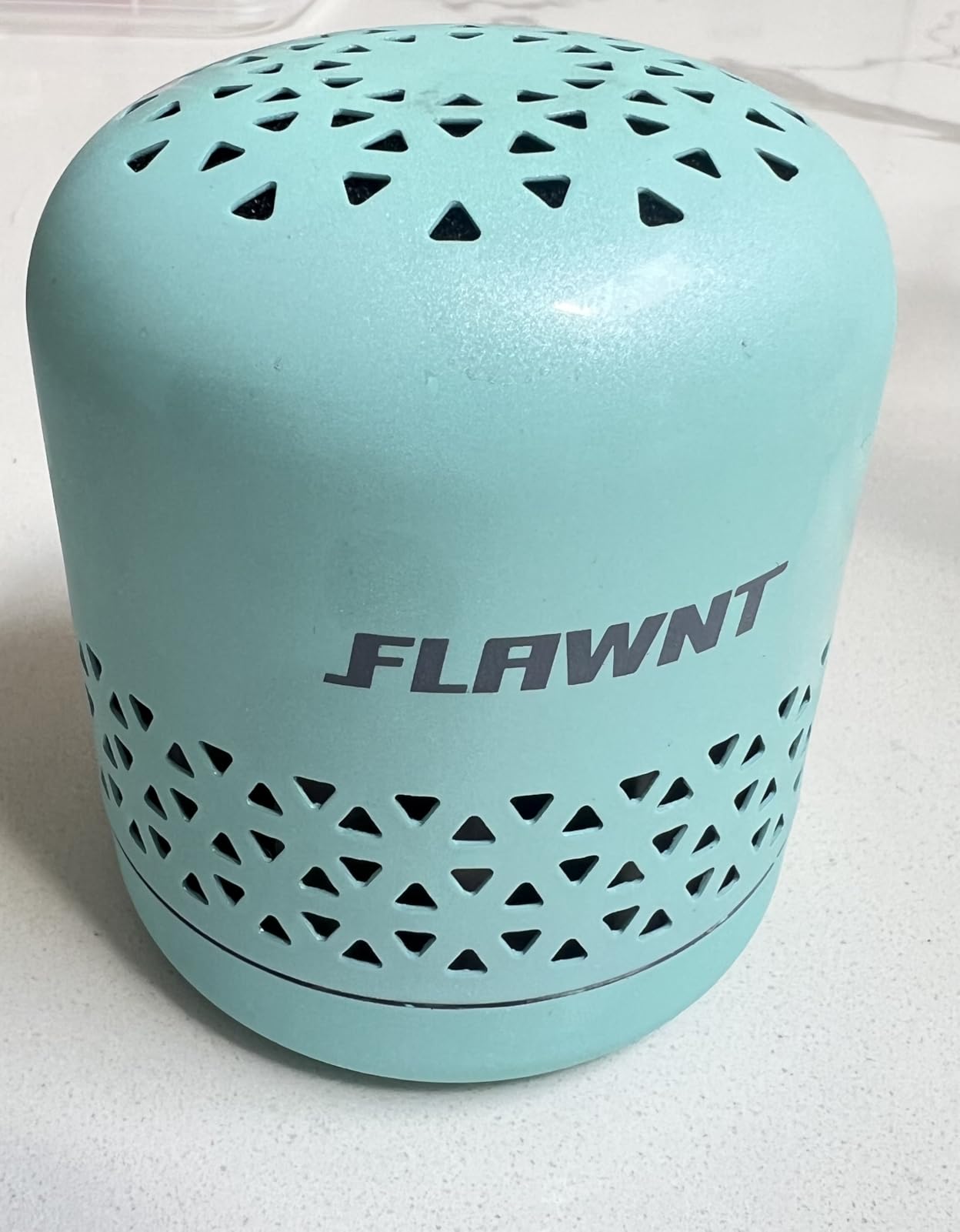 Fridge Deodorizer, 10-Year Odor Eliminator for Refrigerator, No Refills or Fragrance, More Effective Than Charcoal Air Purifiers-Space Grey - Customer Photo 2