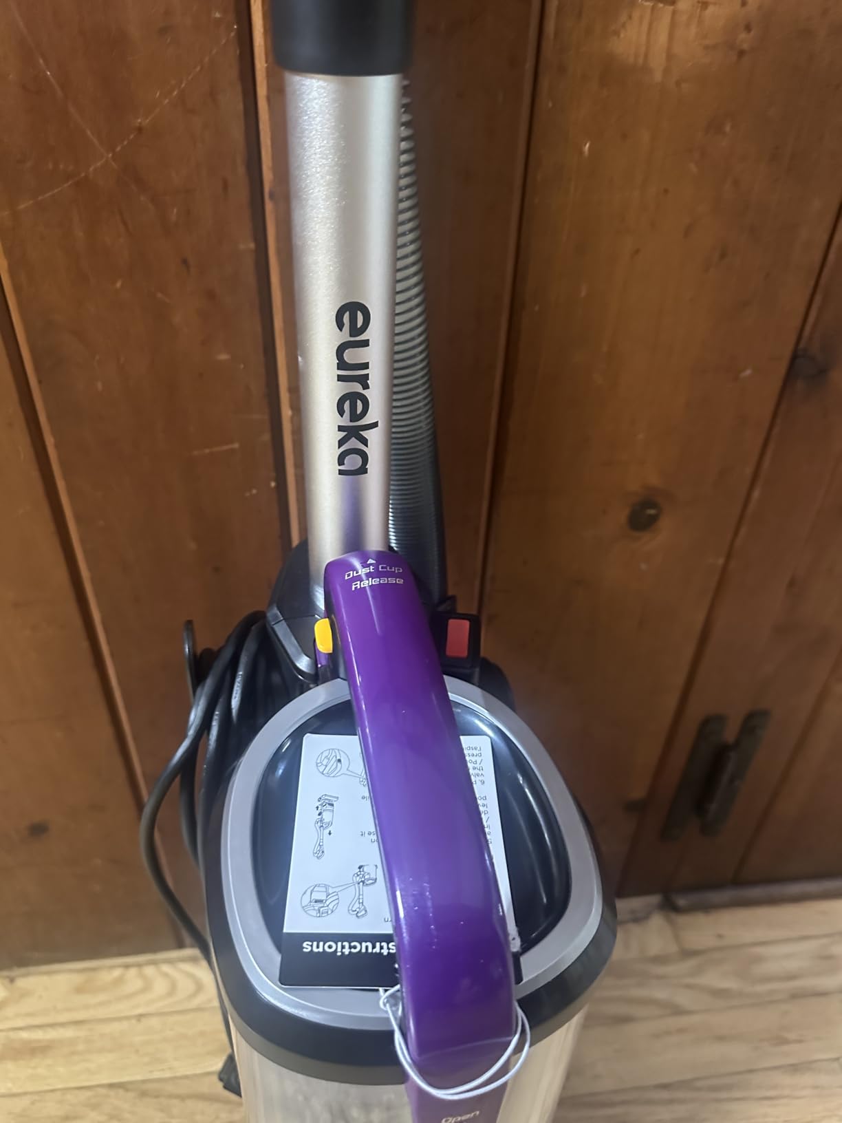 Eureka FlexReach Powerful Upright Vacuum Cleaner for Carpet and Hard Floor, Lift-Up Vacuum with Large Dust Cup, Anti-Tangle, NEU651PL, Purple Customer Review Eureka FlexReach Powerful Upright Vacuum Cleaner for Carpet and Hard Floor, Lift-Up Vacuum with Large Dust Cup, Anti-Tangle, NEU651PL, Purple - Customer Photo 1