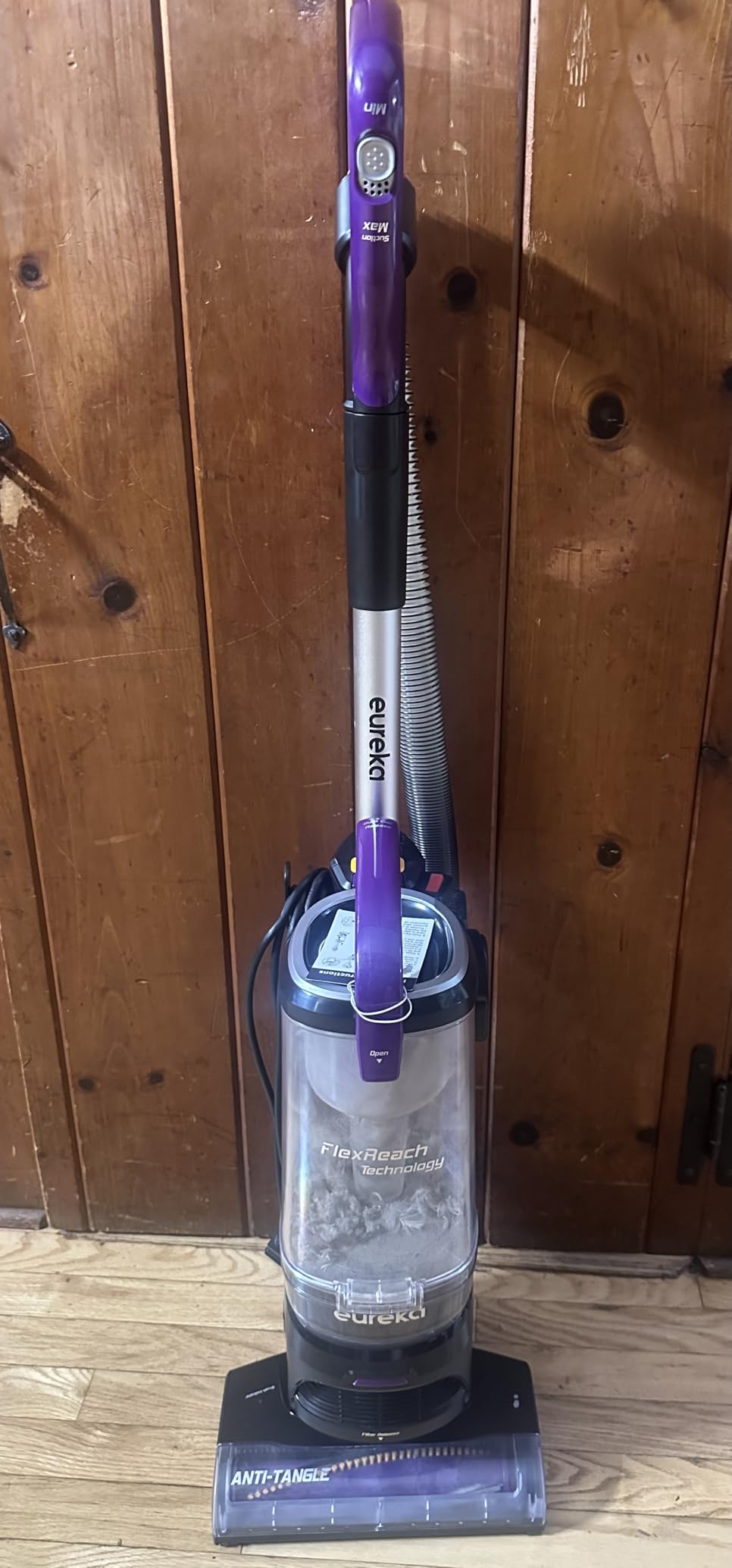 Eureka FlexReach Powerful Upright Vacuum Cleaner for Carpet and Hard Floor, Lift-Up Vacuum with Large Dust Cup, Anti-Tangle, NEU651PL, Purple Customer Review Eureka FlexReach Powerful Upright Vacuum Cleaner for Carpet and Hard Floor, Lift-Up Vacuum with Large Dust Cup, Anti-Tangle, NEU651PL, Purple - Customer Photo 2