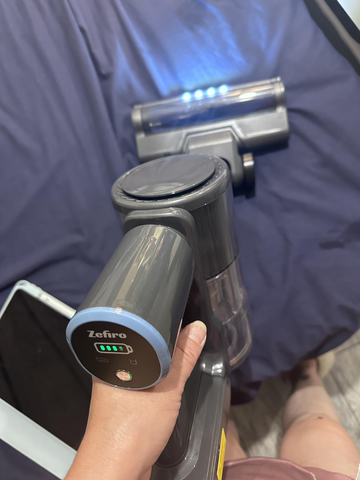 Cordless Vacuum Cleaner, Stick Vacuum with Powerful Suction, 45Mins Runtime Vacuum Cleaners for Home, Anti-tangle and 1.5L Dust Cup, 6 in 1 Lightweight Vacuum for Hardwood Floor Carpet Pet Hair Customer Review Cordless Vacuum Cleaner, Stick Vacuum with Powerful Suction, 45Mins Runtime Vacuum Cleaners for Home, Anti-tangle and 1.5L Dust Cup, 6 in 1 Lightweight Vacuum for Hardwood Floor Carpet Pet Hair - Customer Photo 1