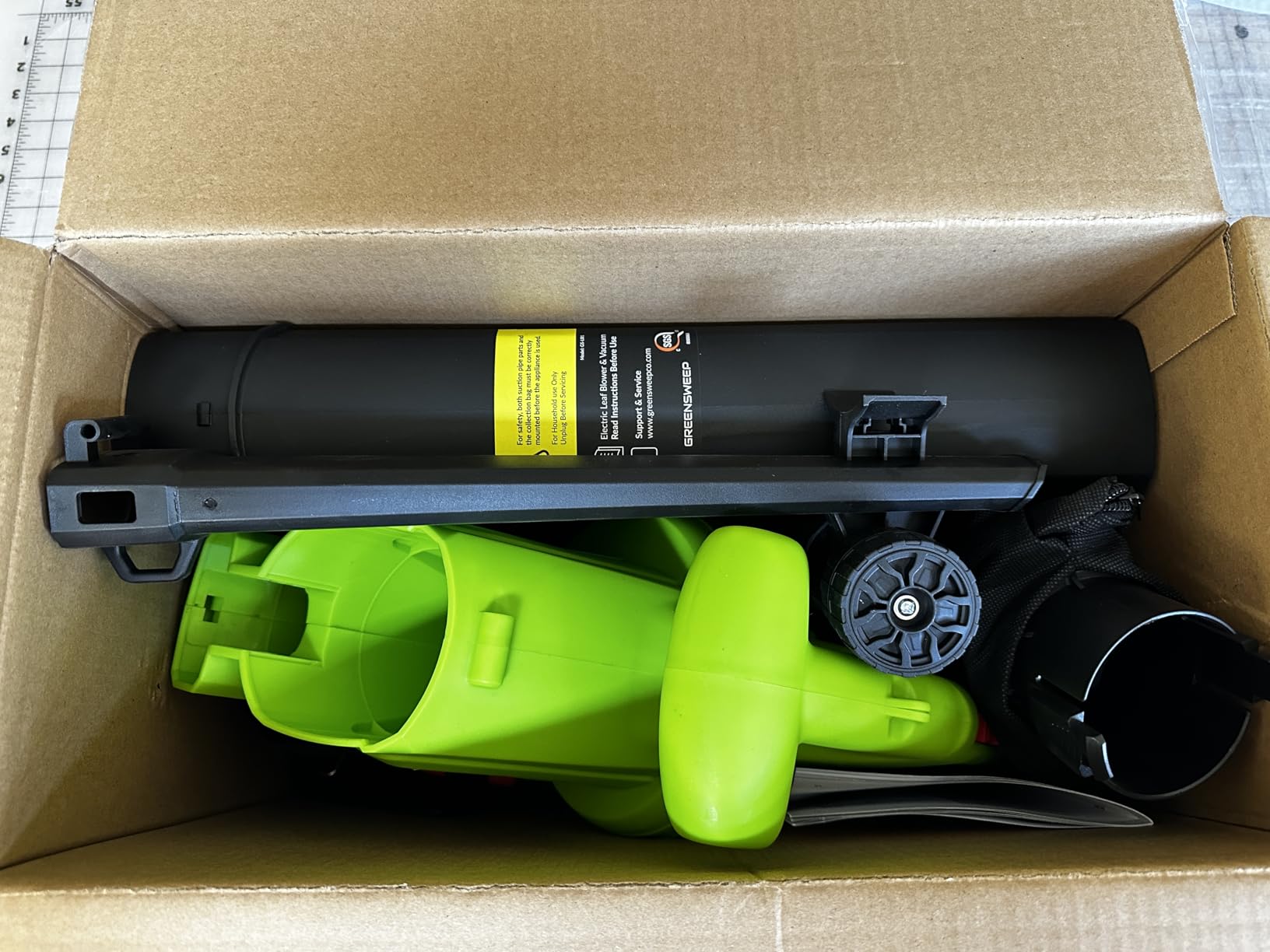 3-in-1 Leaf Blower, Vacuum & Mulcher – 10 Amp Electric Garden Tool with 10-Gallon Collection Bag – Lightweight, Powerful & Easy to Use - Customer Photo 2