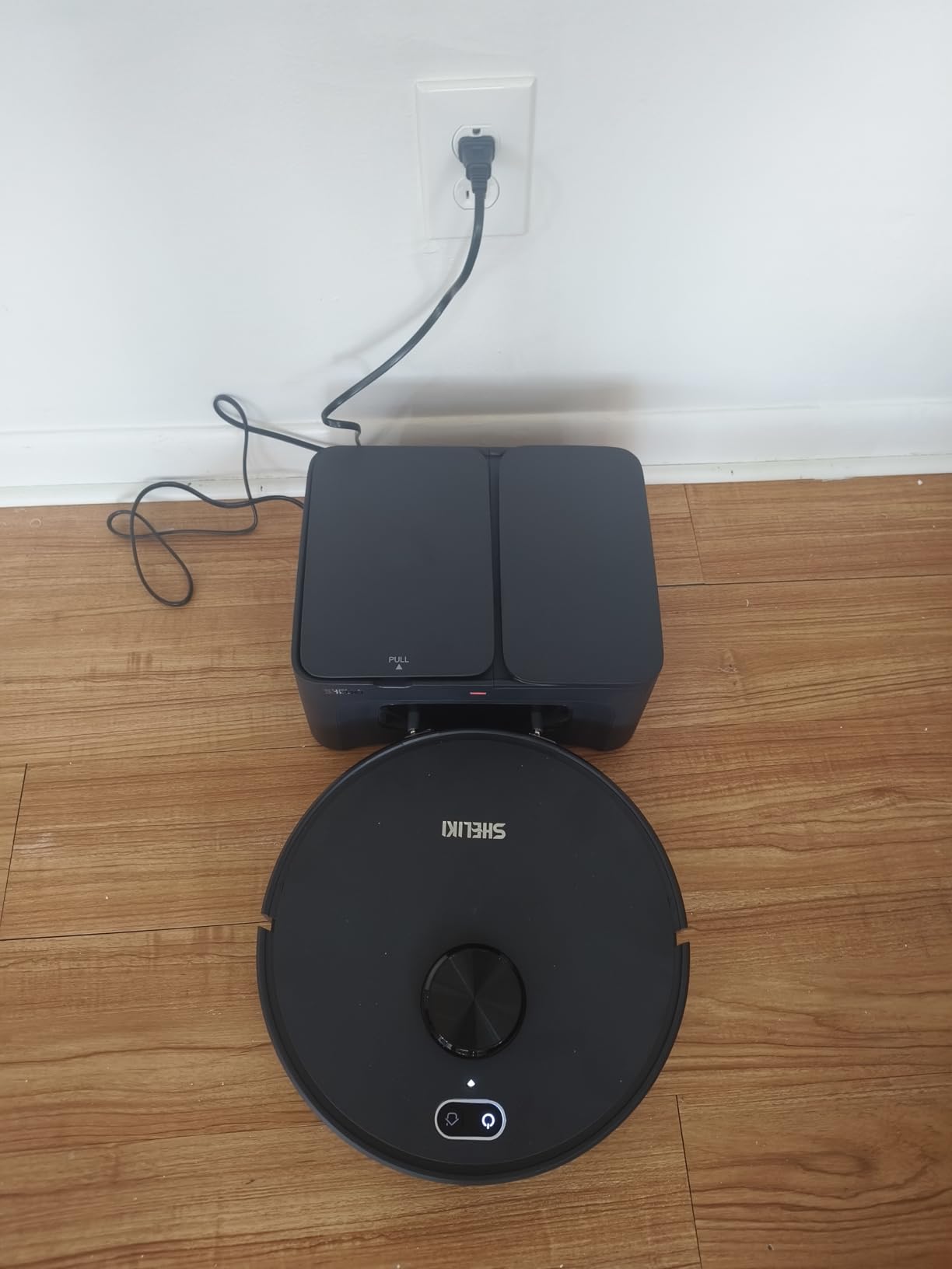 Robot Vacuum and Mop, 3-in-1 Robotic Vacuum Cleaner with 70-Day Self-Emptying Base, 360° LiDAR Navigation, Smart Mapping & Auto-Return, 6000Pa Strong Suction for Pet Hair, Carpets & Hard Floors Customer Review Robot Vacuum and Mop, 3-in-1 Robotic Vacuum Cleaner with 70-Day Self-Emptying Base, 360° LiDAR Navigation, Smart Mapping & Auto-Return, 6000Pa Strong Suction for Pet Hair, Carpets & Hard Floors - Customer Photo 1