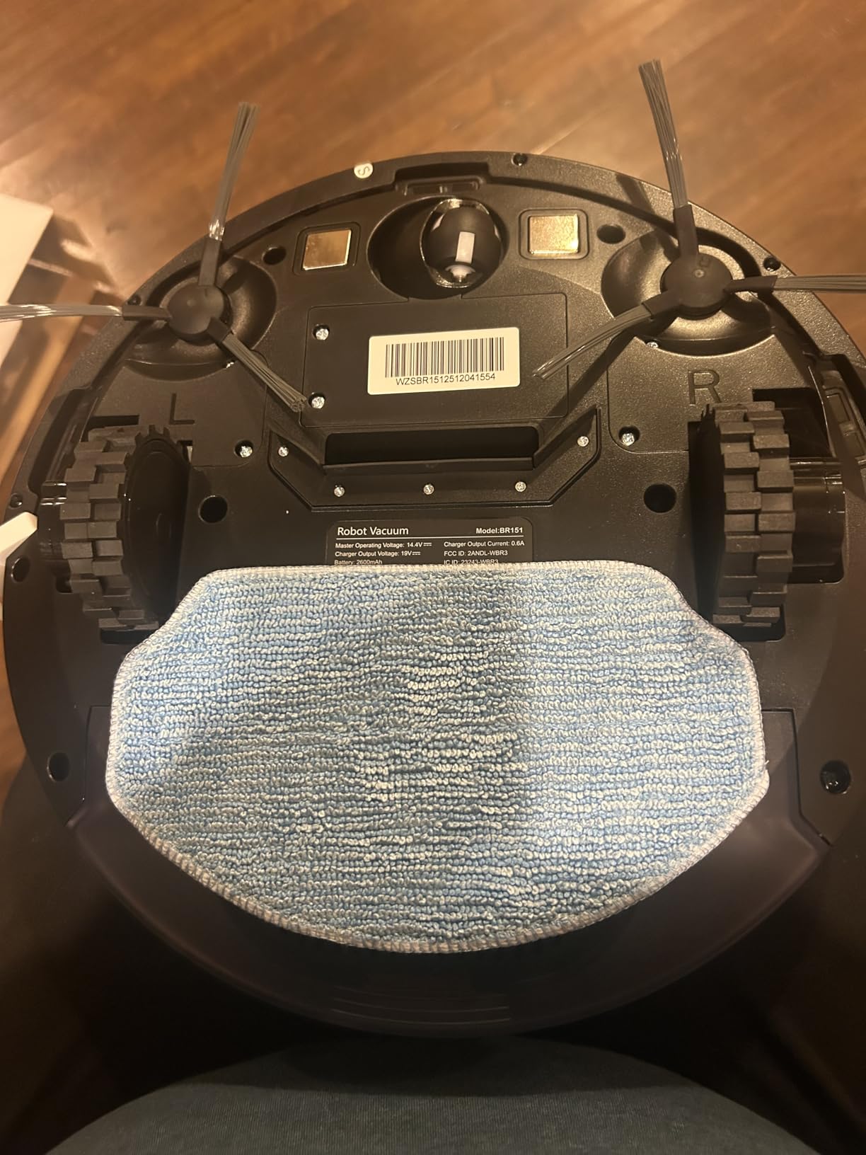 Robot Vacuum and Mop Combo, 2 in 1 Robotic Vacuums Cleaner with WiFi/App, Robot Vacuum with Water Tank, Strong Suction, Schedule, Self-Charging, Quiet, for Hard Floor, Pet Hair, Low Pile Carpet - Customer Photo 2