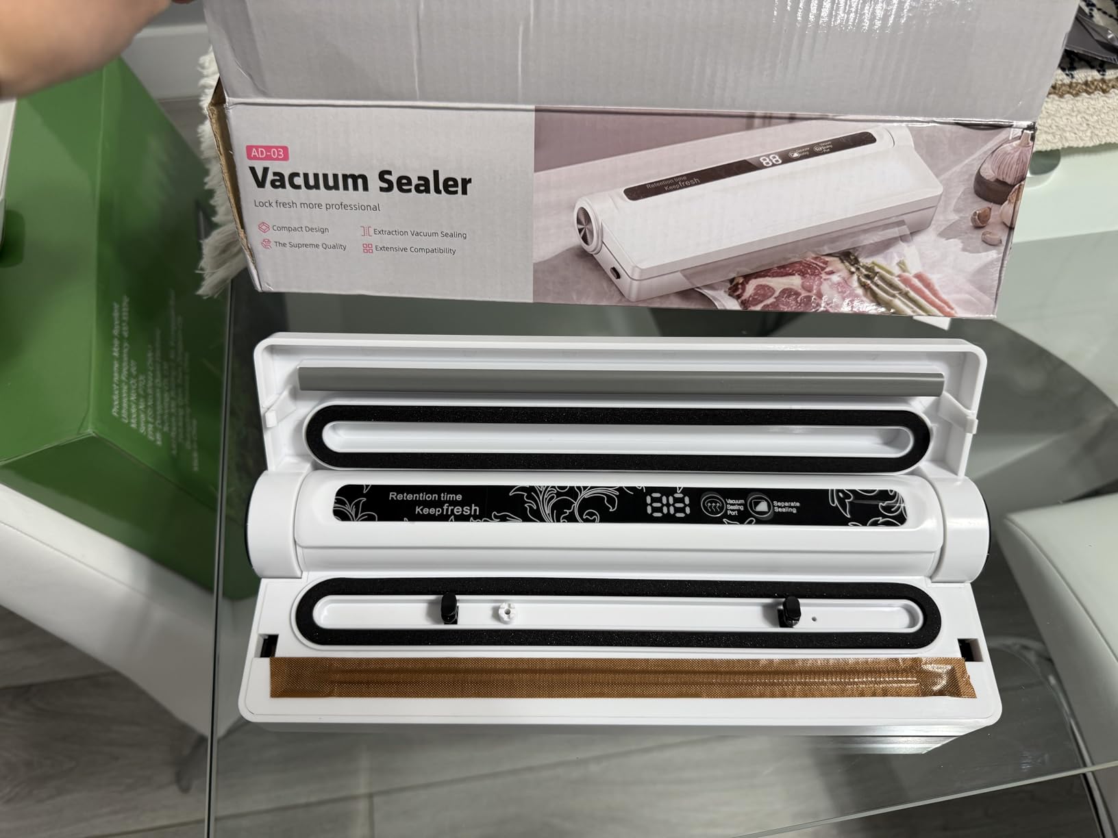 Food Vacuum Sealer Machine, 75KPA Strong Suction, Dry/Wet Modes, 20 Vacuum Seal Bags for Food, Digital Countdown Timer, Compact Lightweight, Ideal for Home Kitchen Use - Customer Photo 1